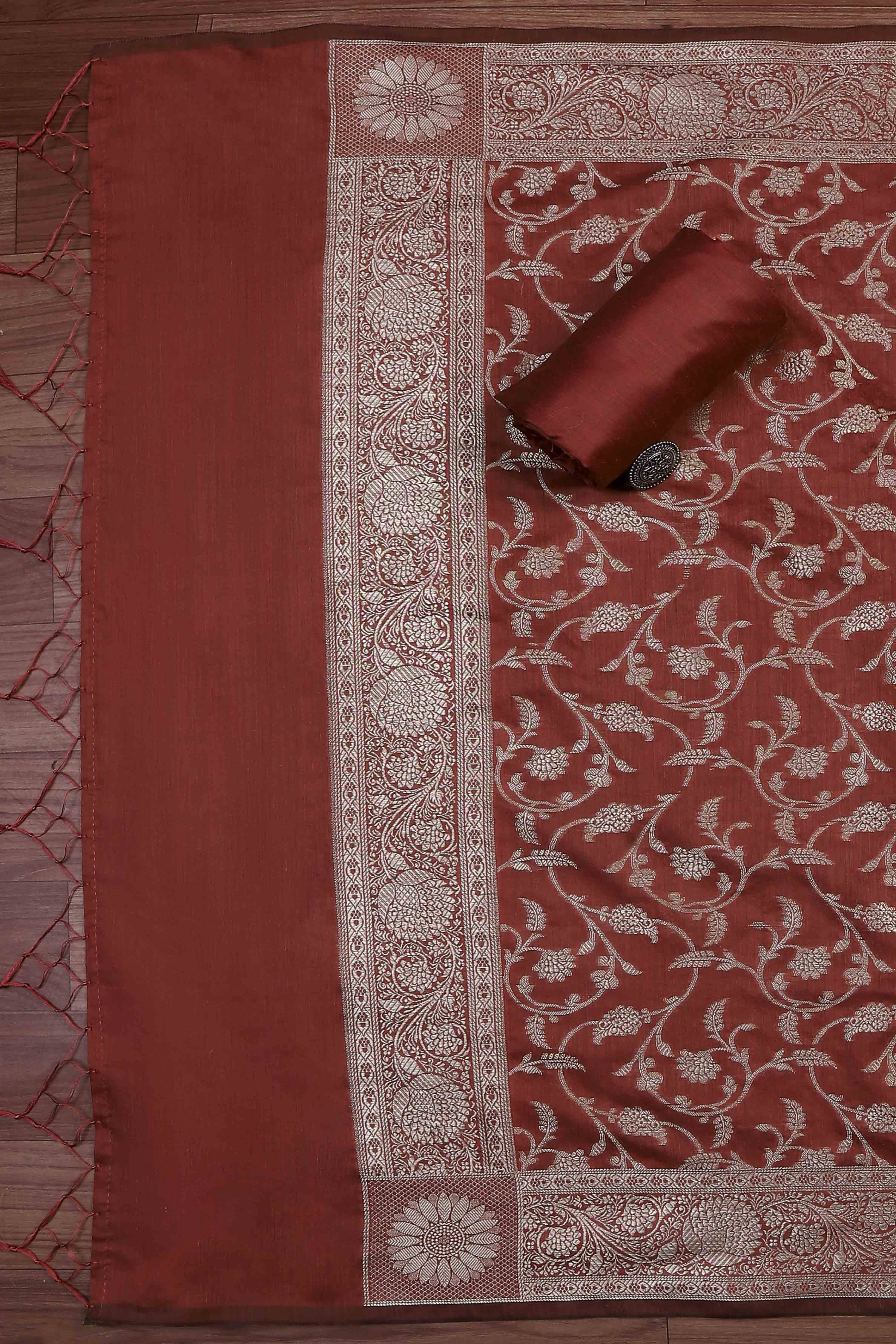 Peach Cotton Printed Embroidered Unstitched Suit Set image number 3