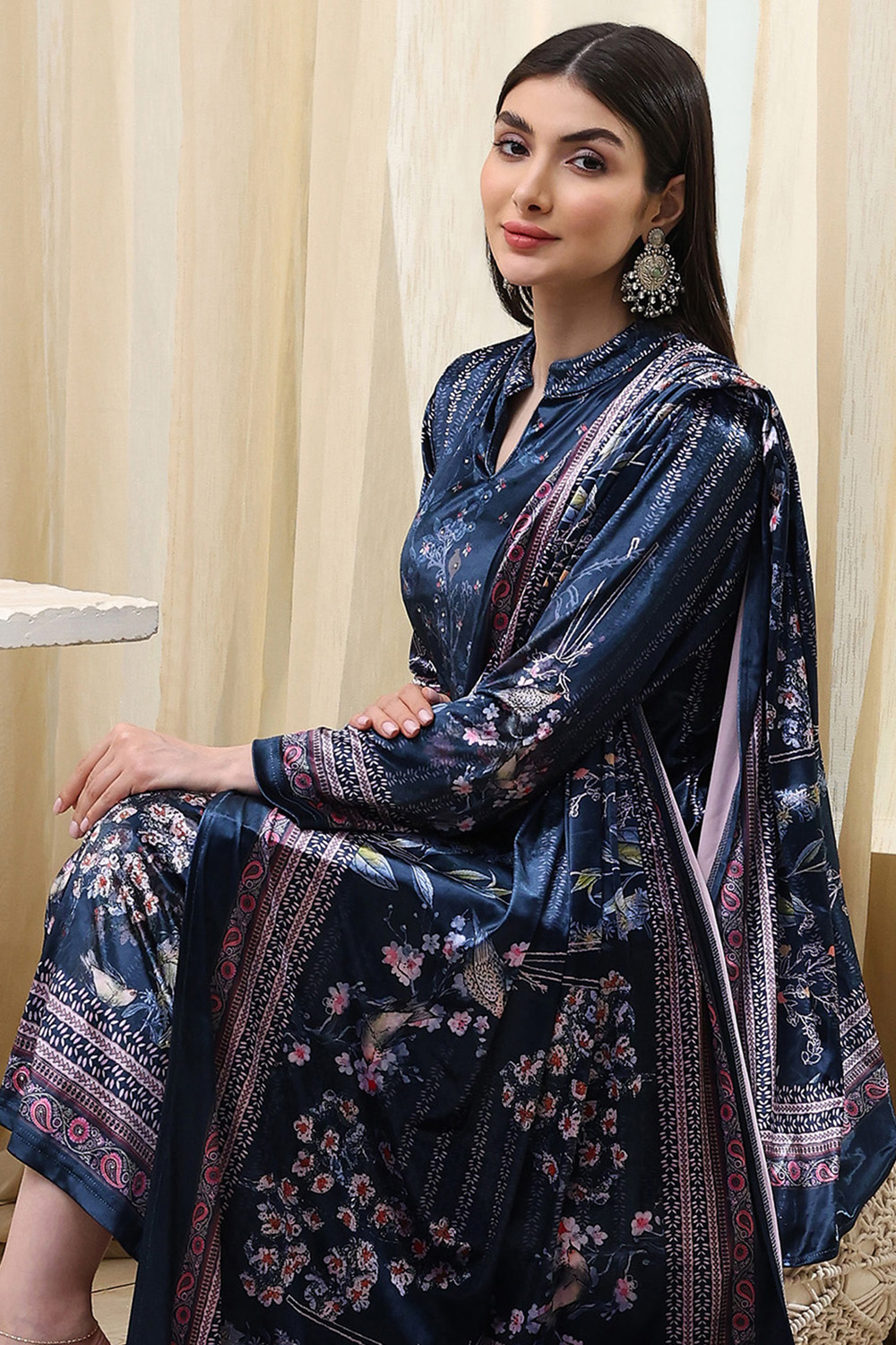 Petrol Blue Polyester Straight Printed Kurta Slim Pant Suit Set image number 7