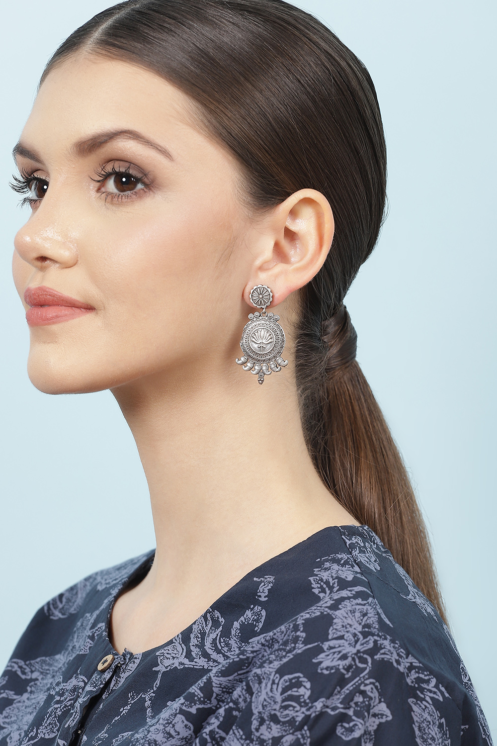 Silver Oxidised Earrings image number 3