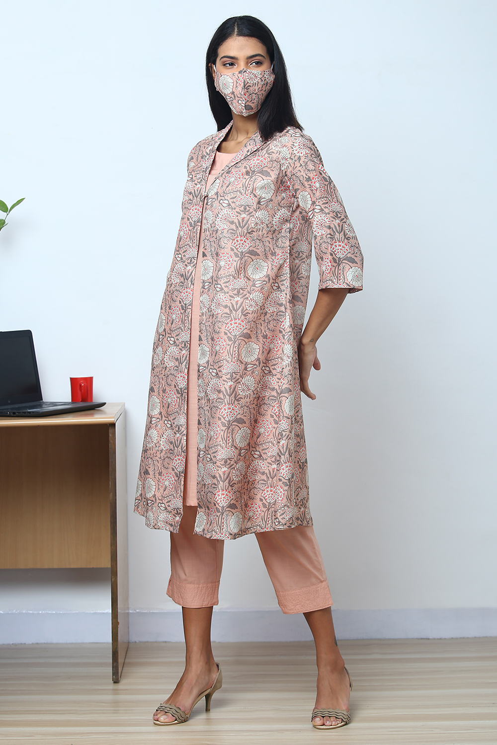 Peach Art Silk Straight Kurta Relaxed Pant Suit Set image number 4