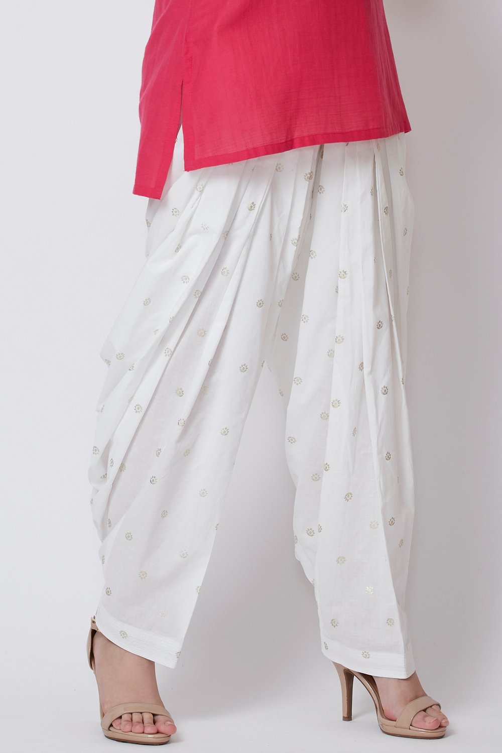 Off White Cotton Solid Salwar image number 1