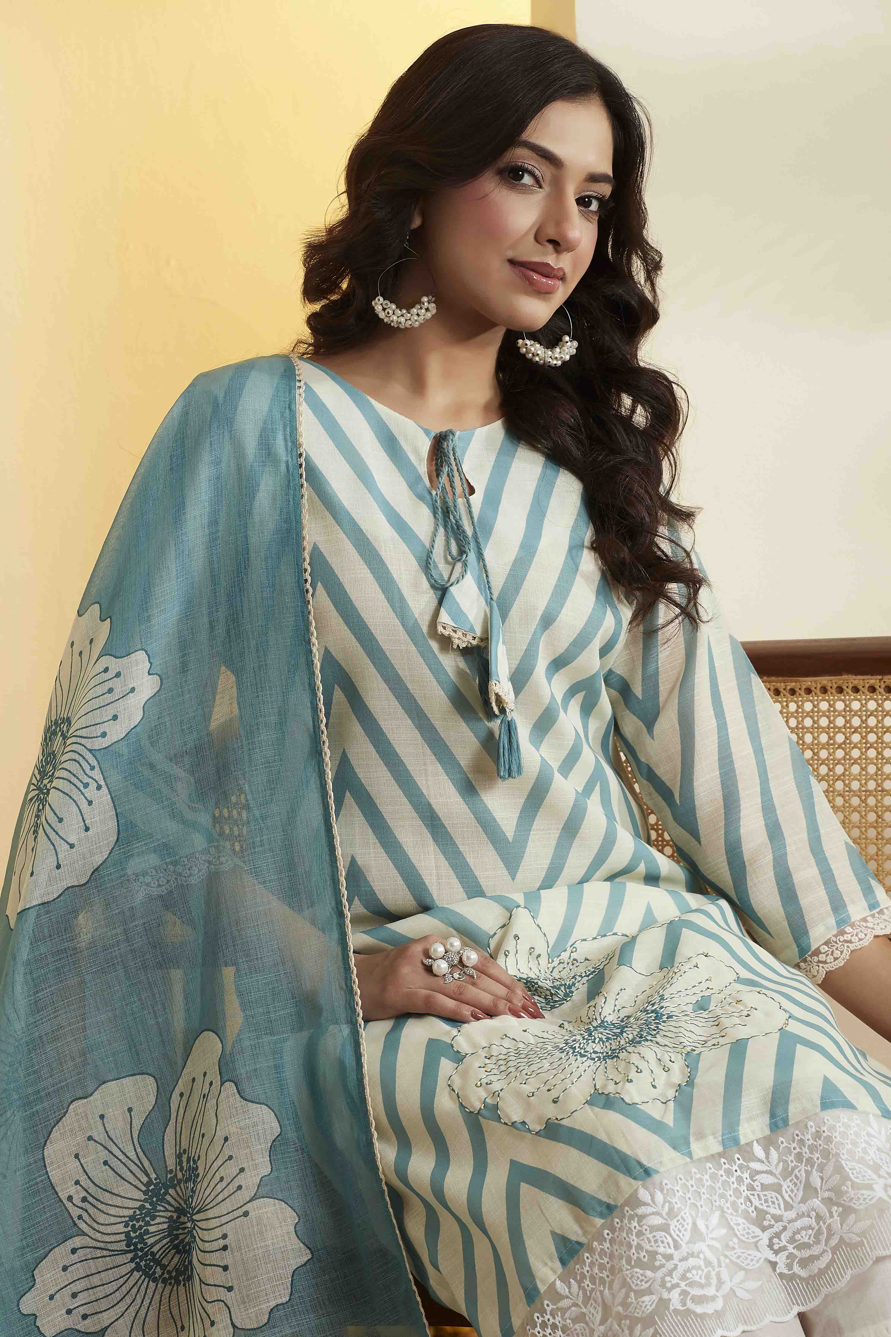 Sea Green Printed Poly Linen Floral Kurta Set image number 1