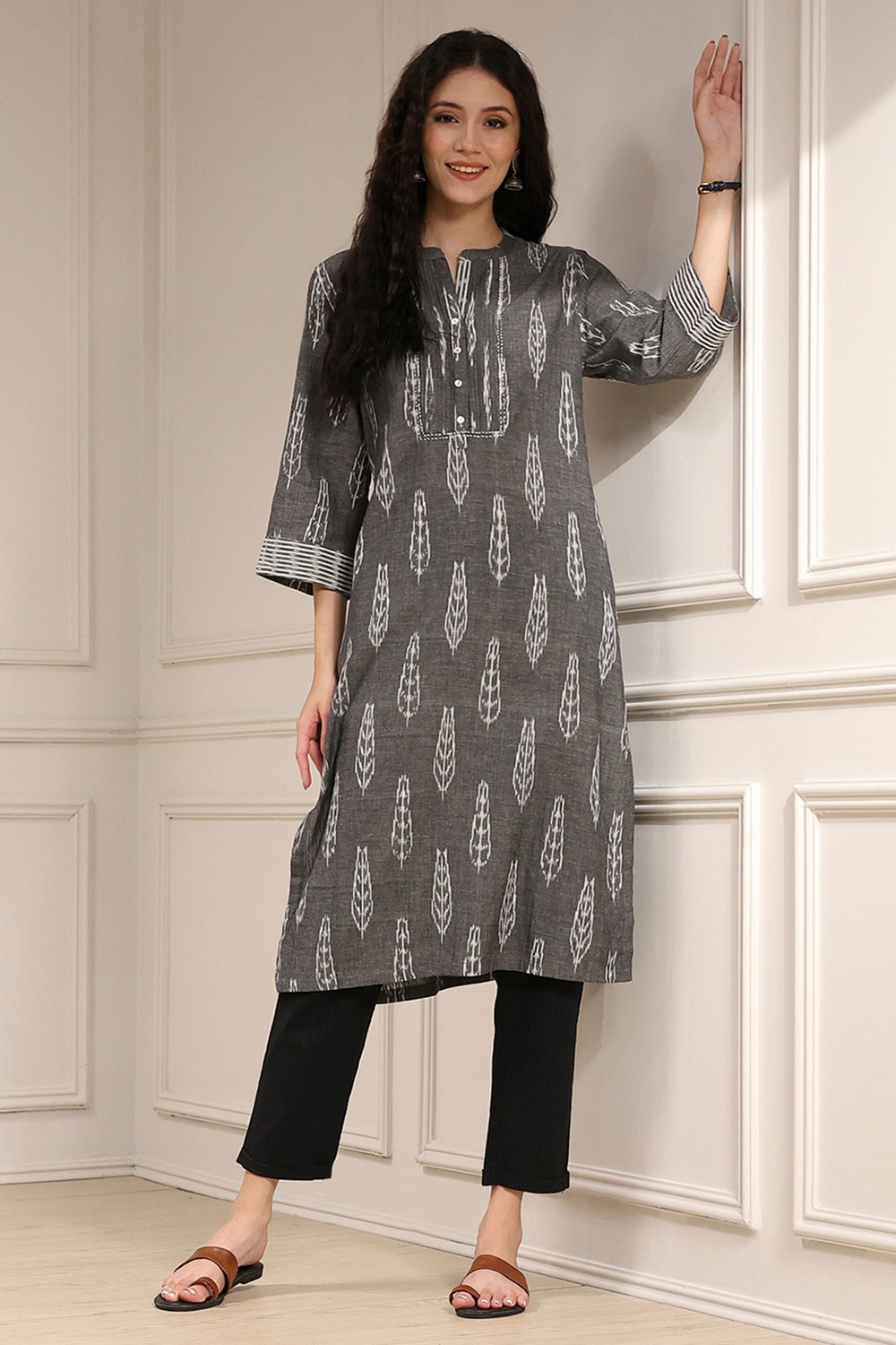 Grey Cotton Straight Yarndyed Kurta image number 5