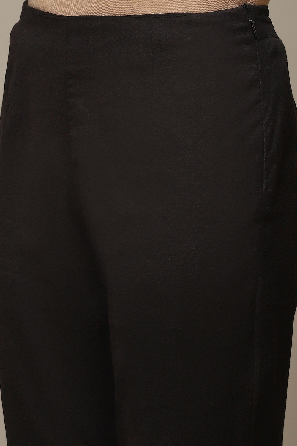 White Cotton Blend Slim Pants image number 1