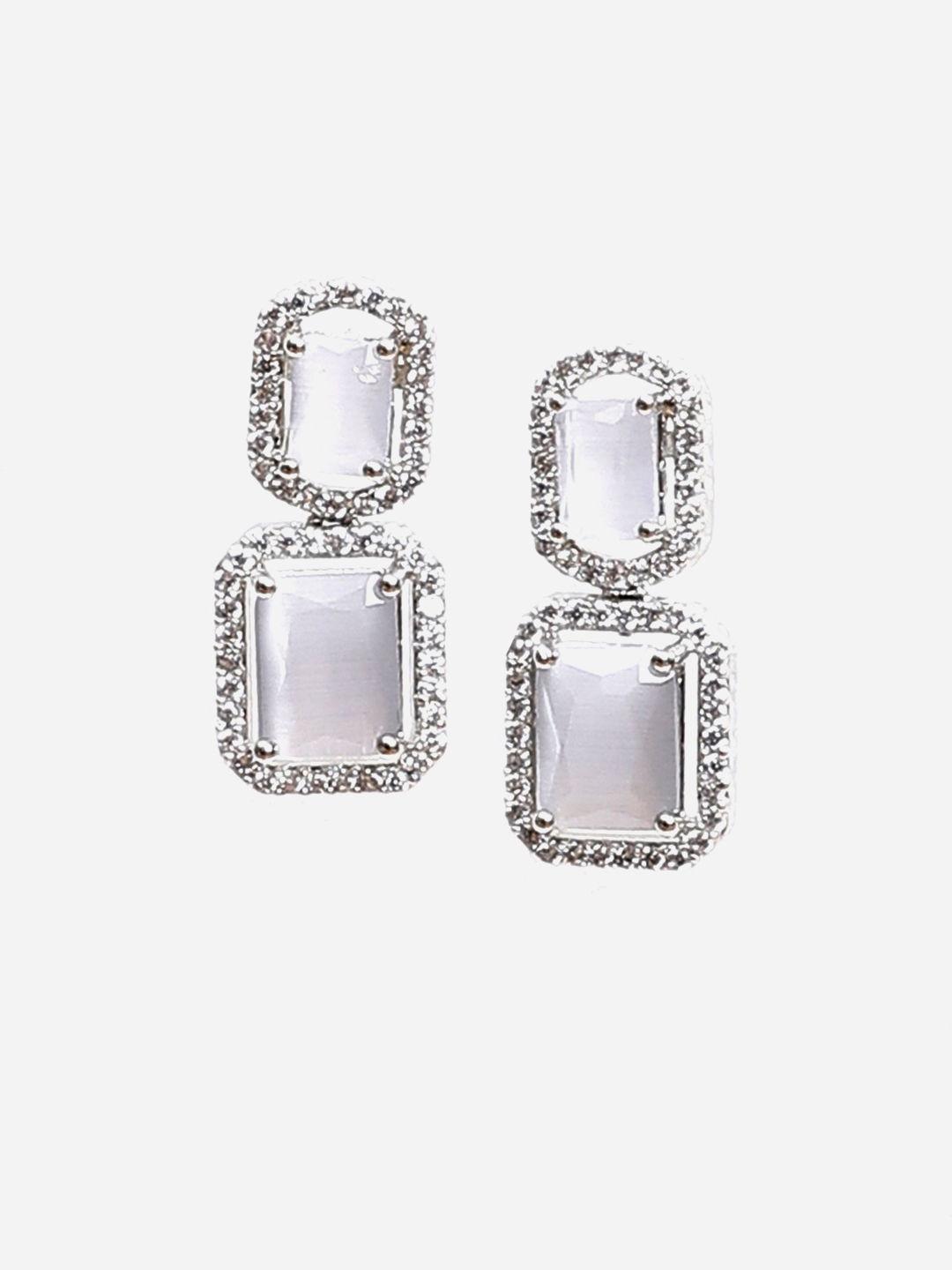Grey Earrings image number 2