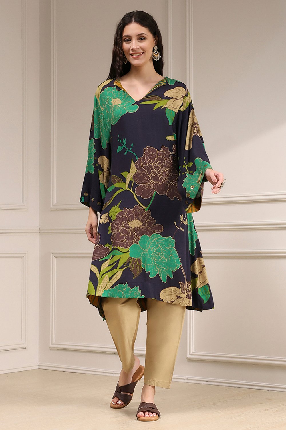 Charcoal Viscose Rayon A-Line Printed Kurta image number 4