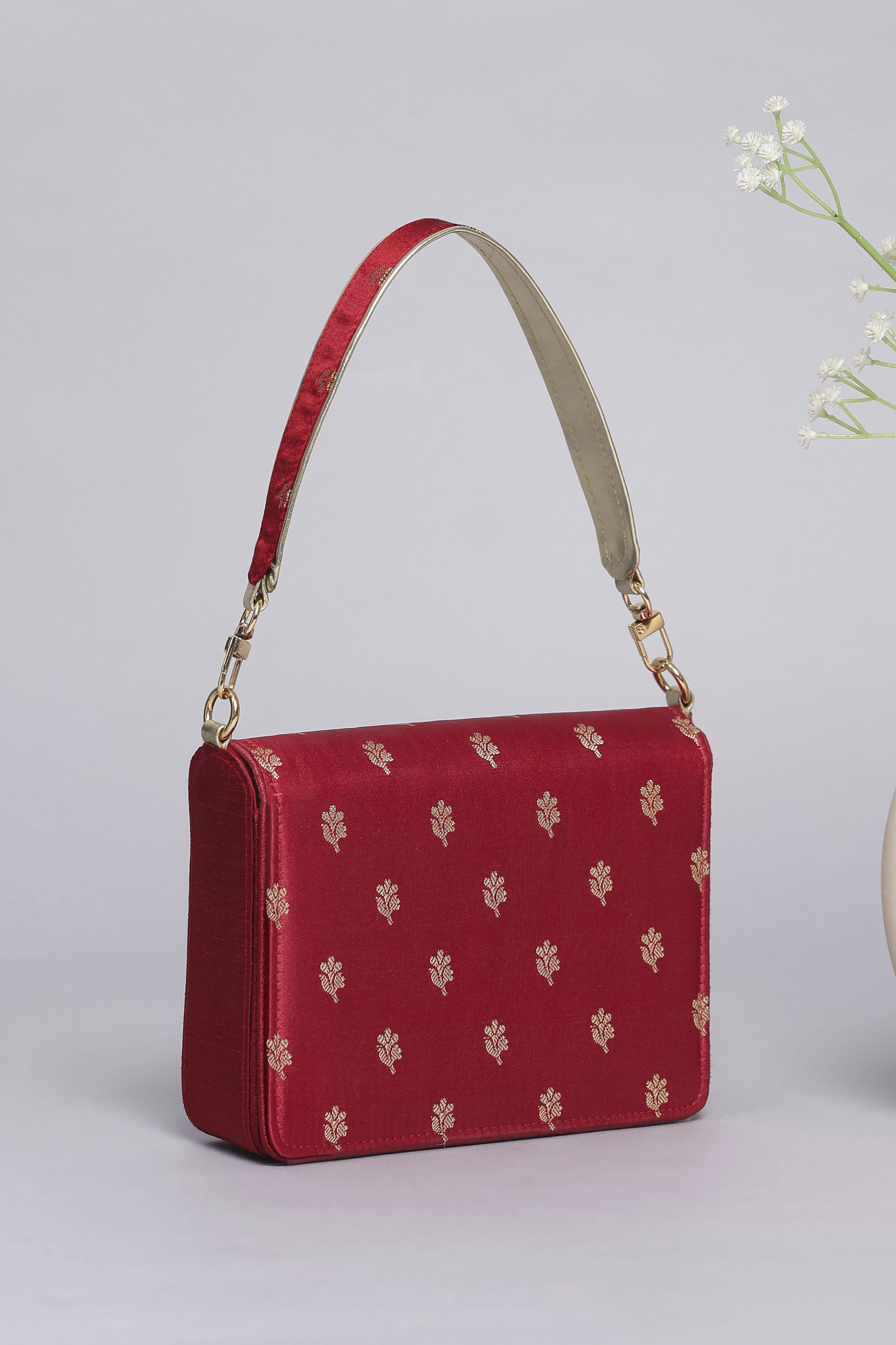 Red Polycotton Clutch image number 4