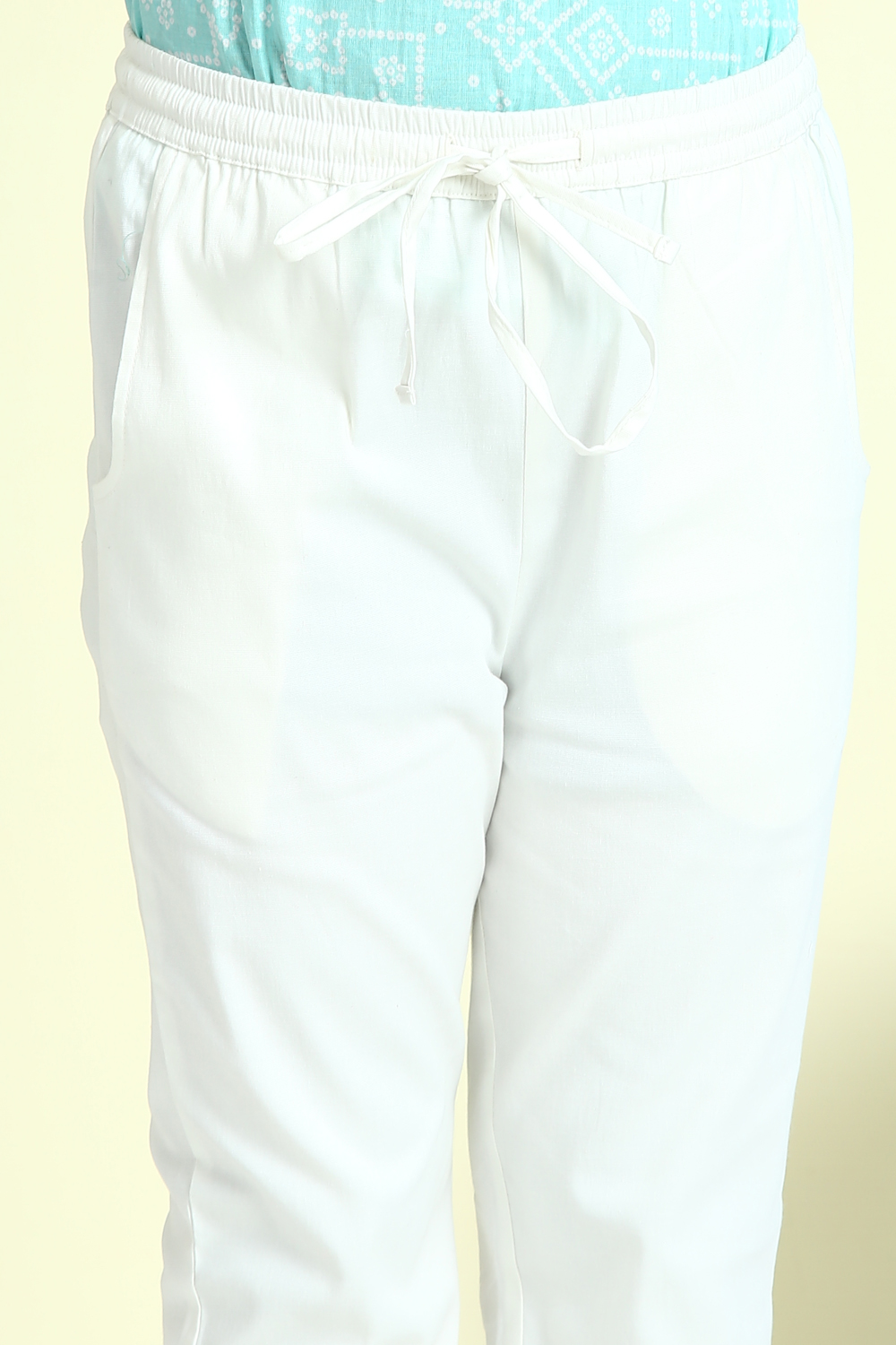 Blue Cotton Lycra Capris image number 1