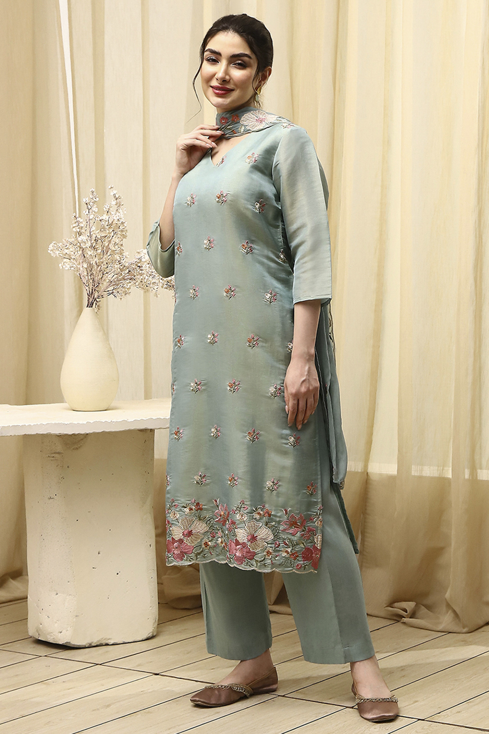 Coral Tissue Machine Embroidered Unstitched Suit Set image number 4