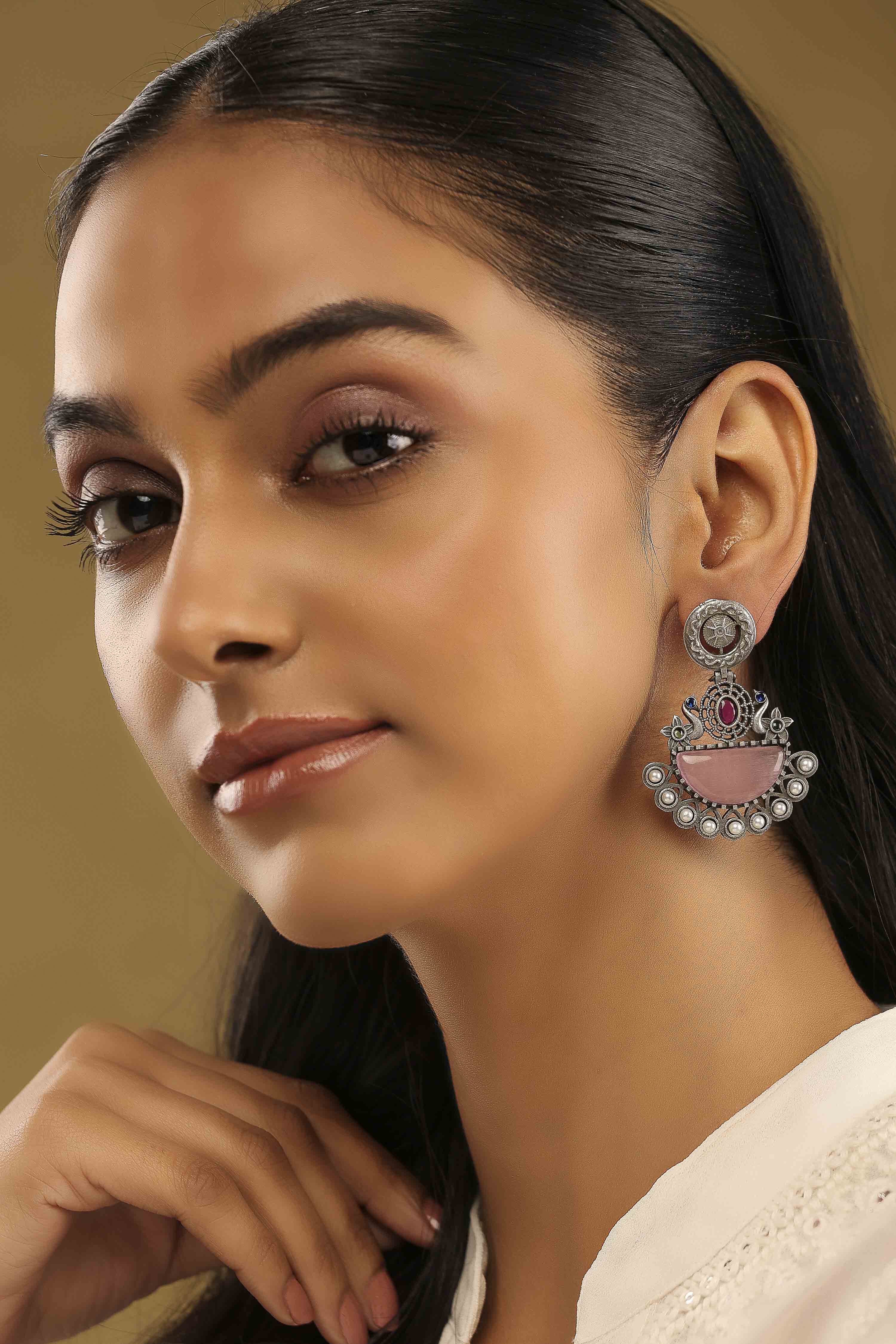 Light Pink Stone Earrings image number 3