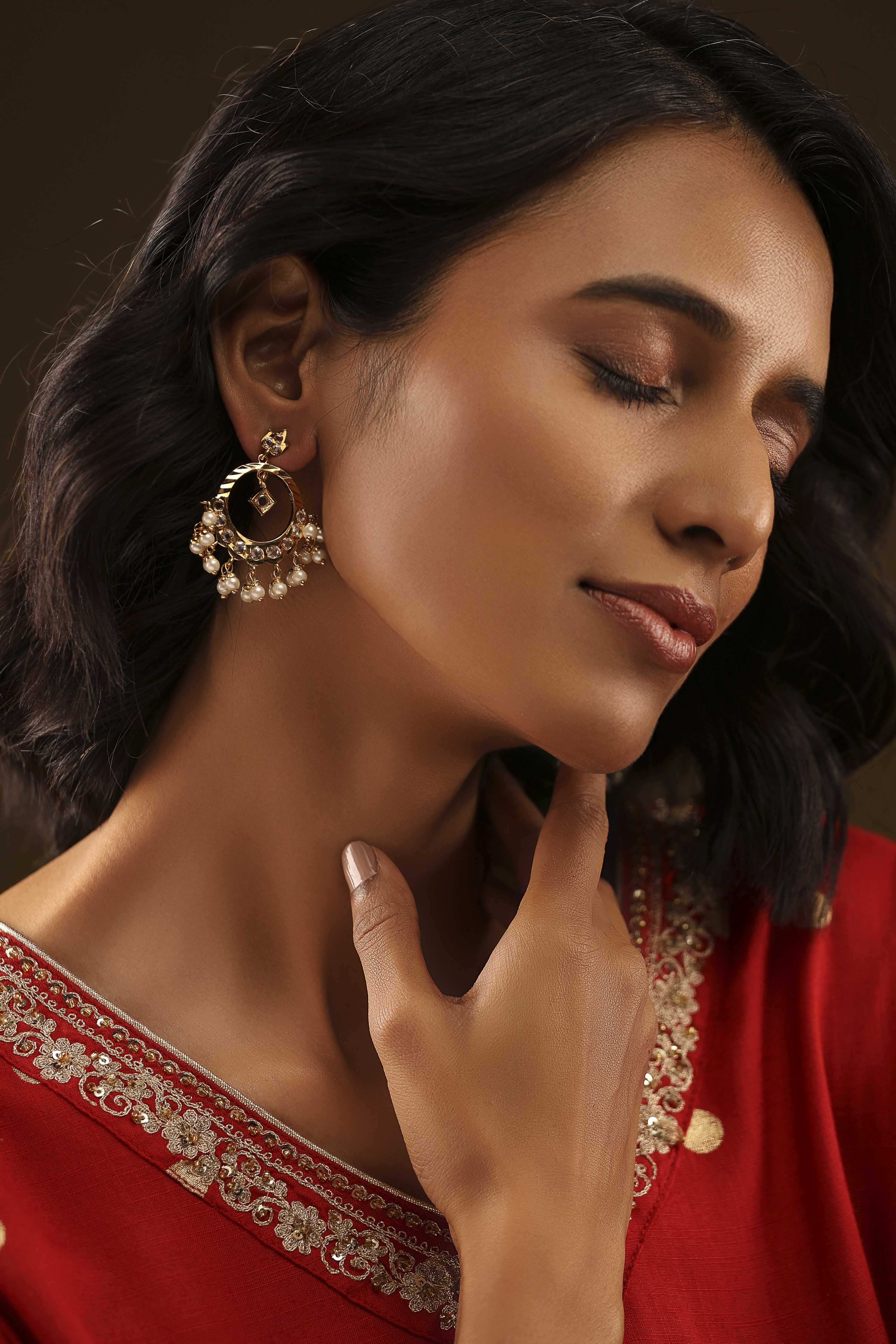 White Stone Embellished Earrings image number 3