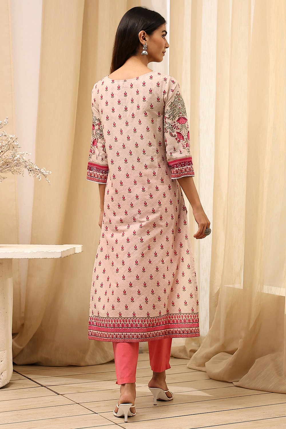 Yellow Cotton Straight Printed Kurta image number 4