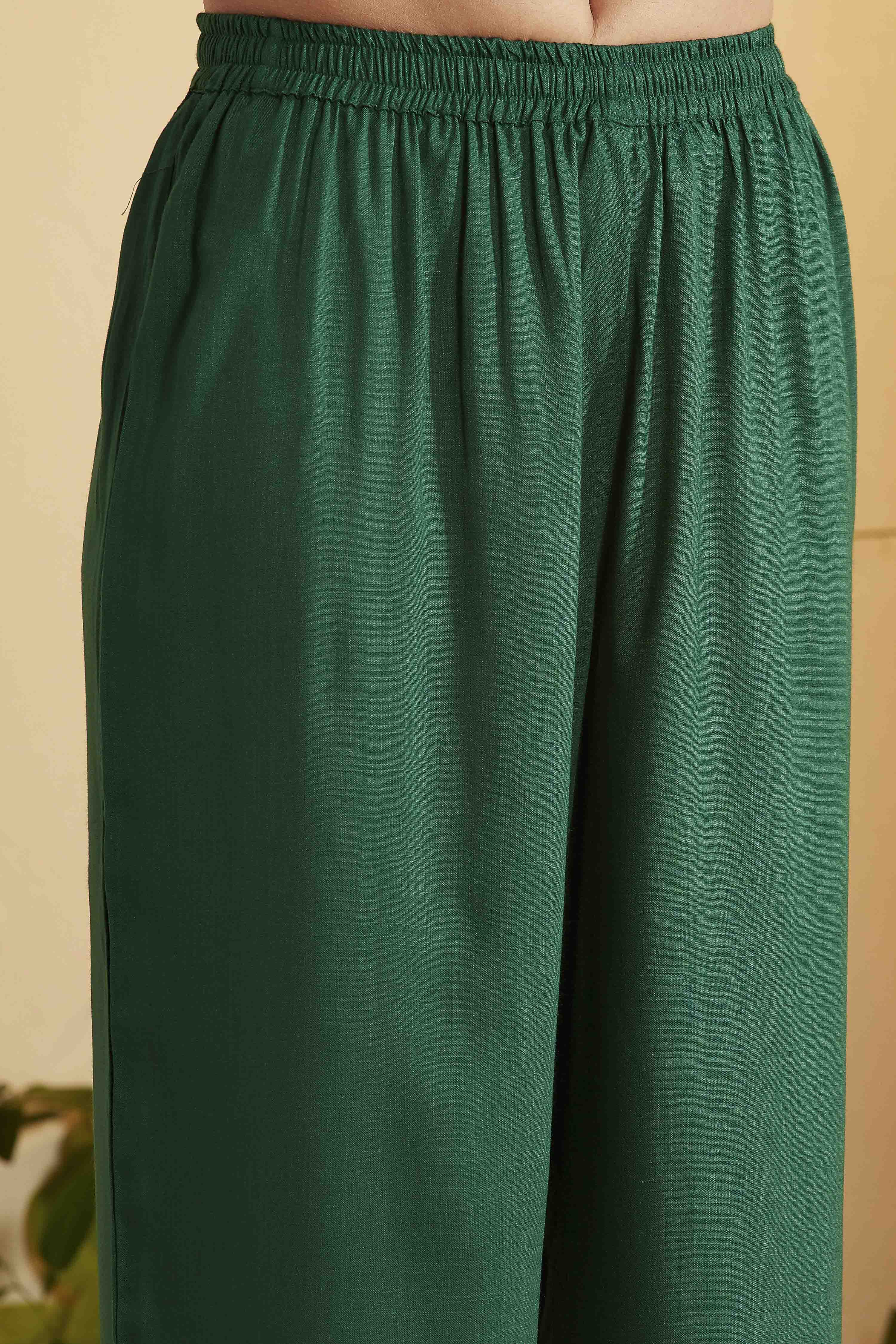 Green Cotton Printed Straight Kurta Set image number 2