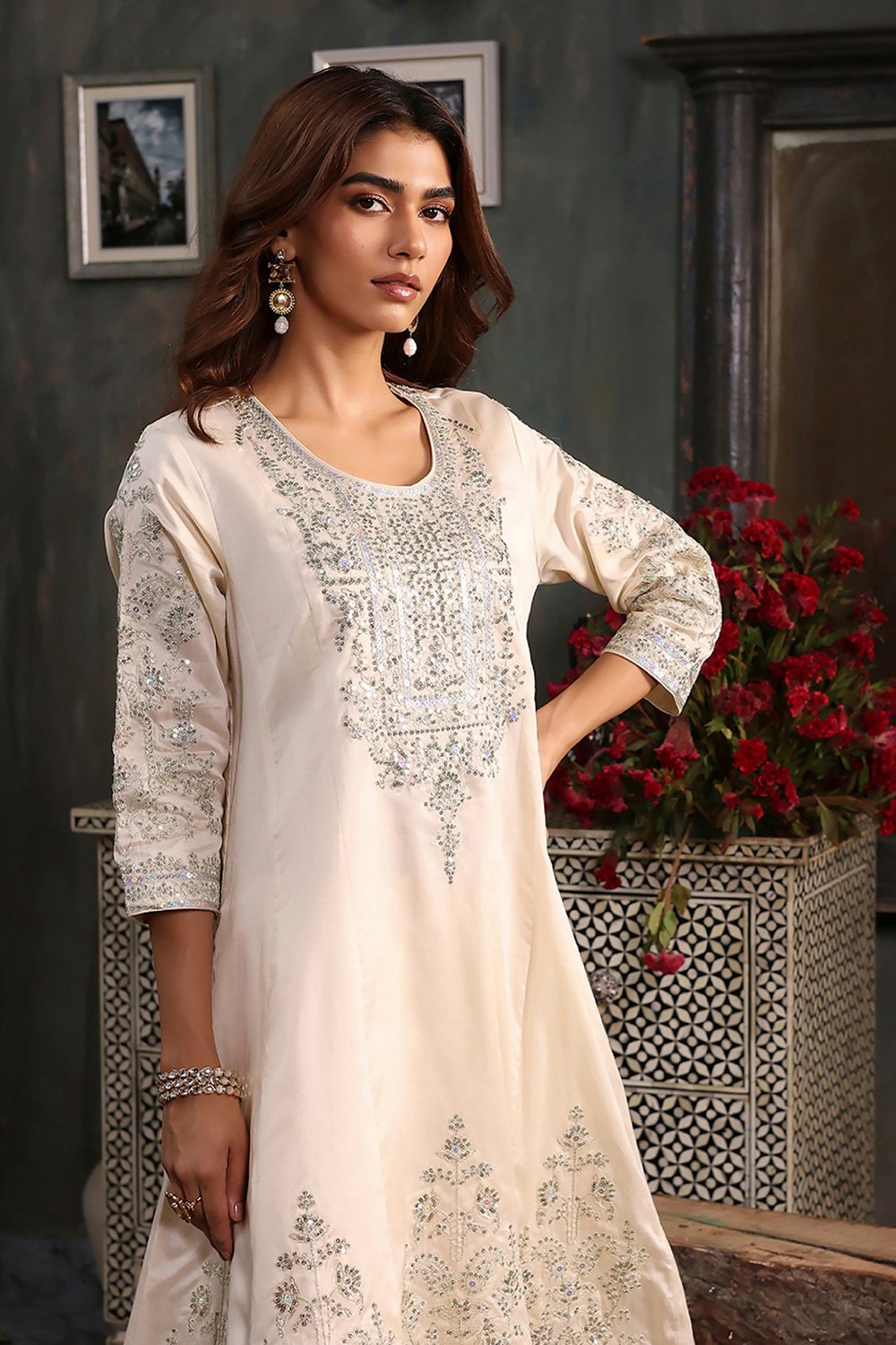 Off White Cotton Silk Anarkali Suit Set image number 1