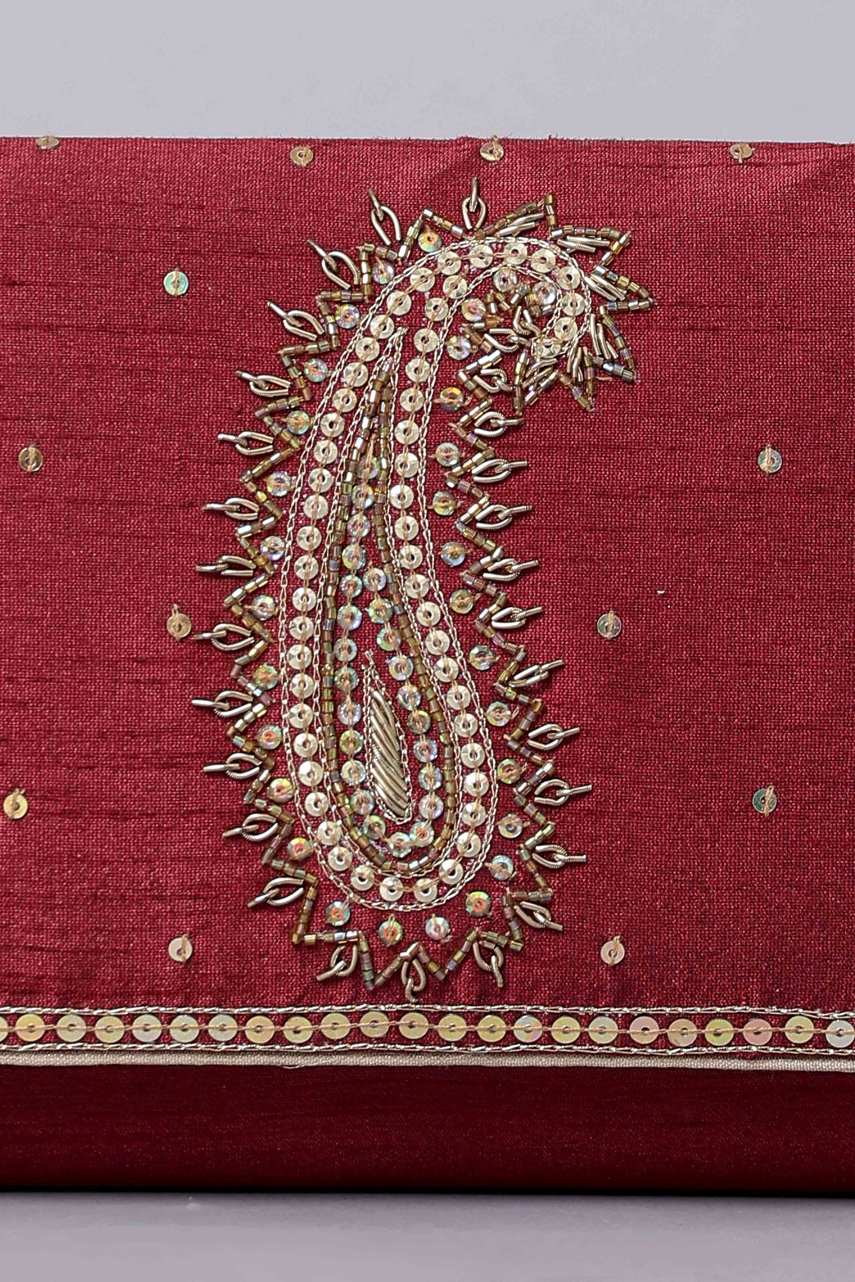 Maroon Zardosi Clutch image number 1