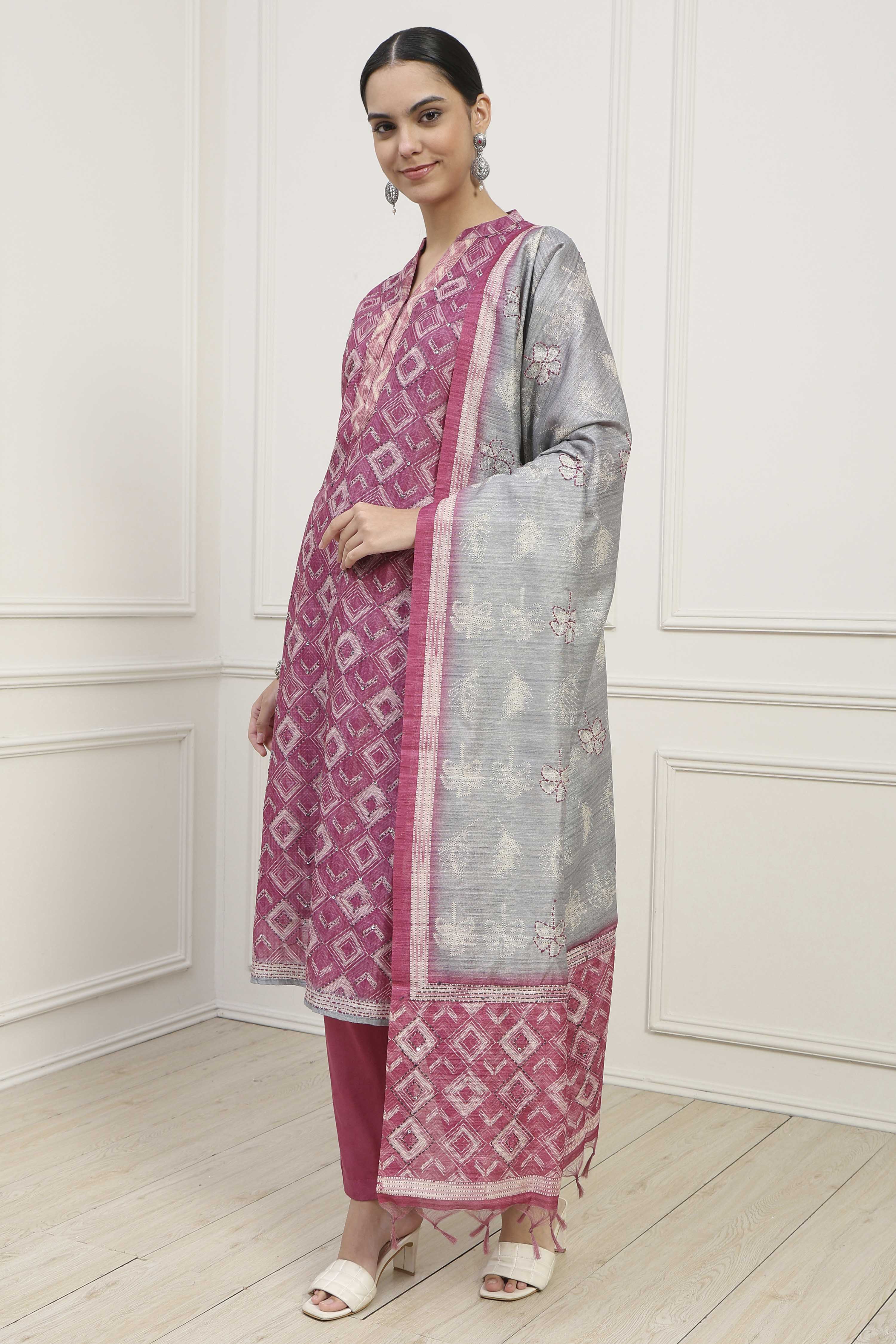 Pink Silk Blend Printed Unstitched Suit Set image number 4