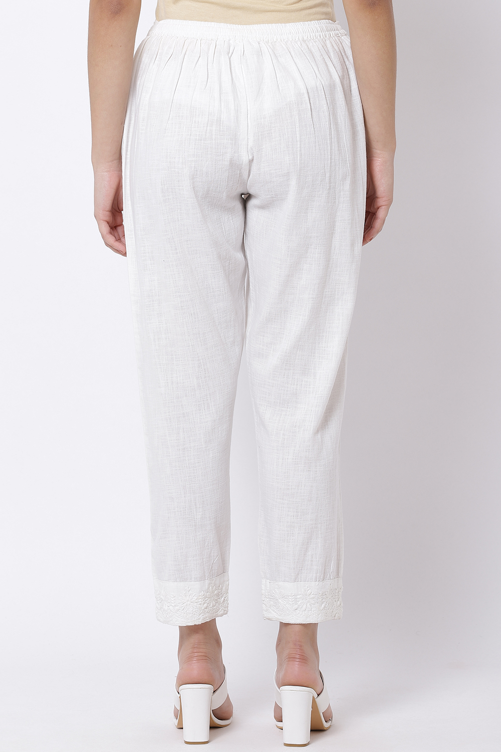White Cotton Chikankari Pants image number 4