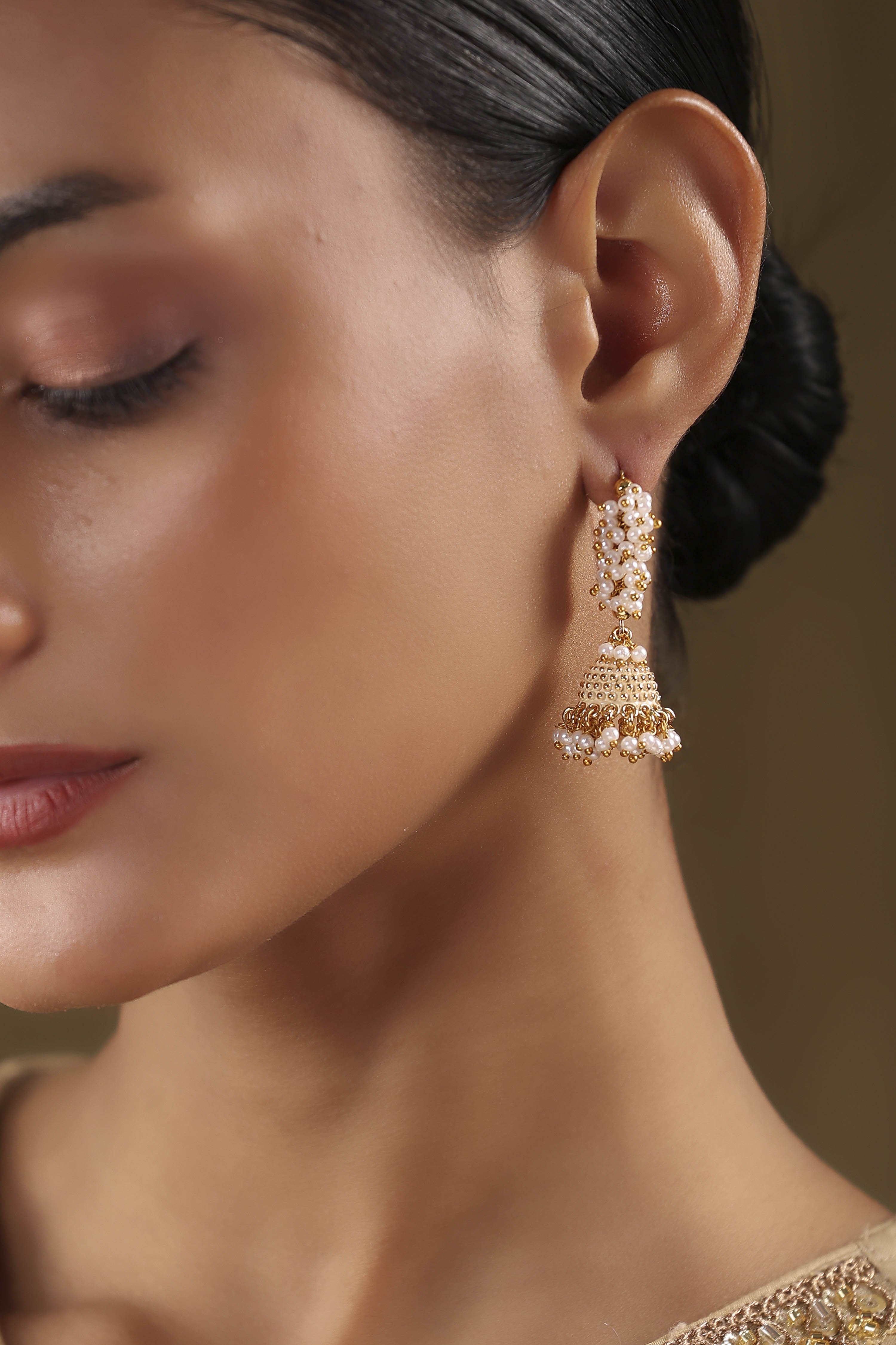 Off White Brass Jhumka image number 1