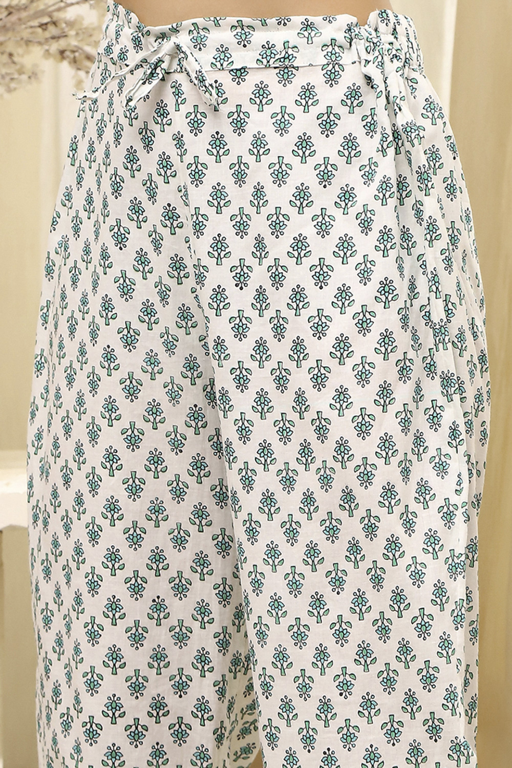 Lime Green and White Cotton Screen Print Unstitched Suit Set image number 3