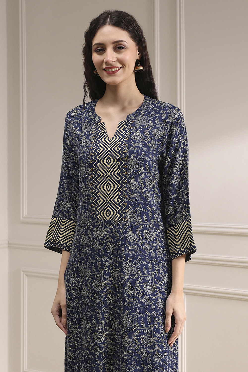 Blue Printed Straight Kurta image number 1