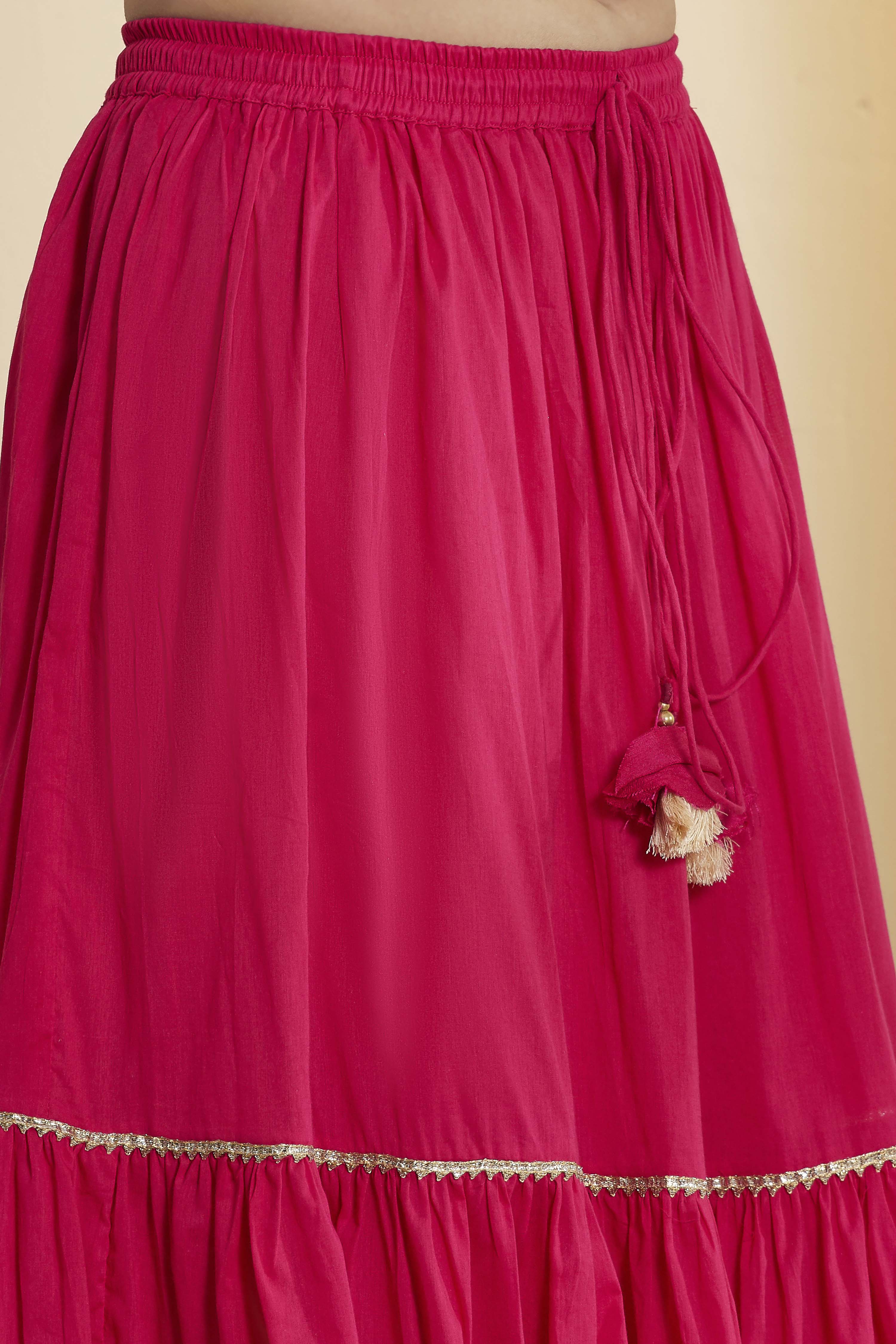 Red Embroidered Gathered Lehenga Set with Jacket image number 2