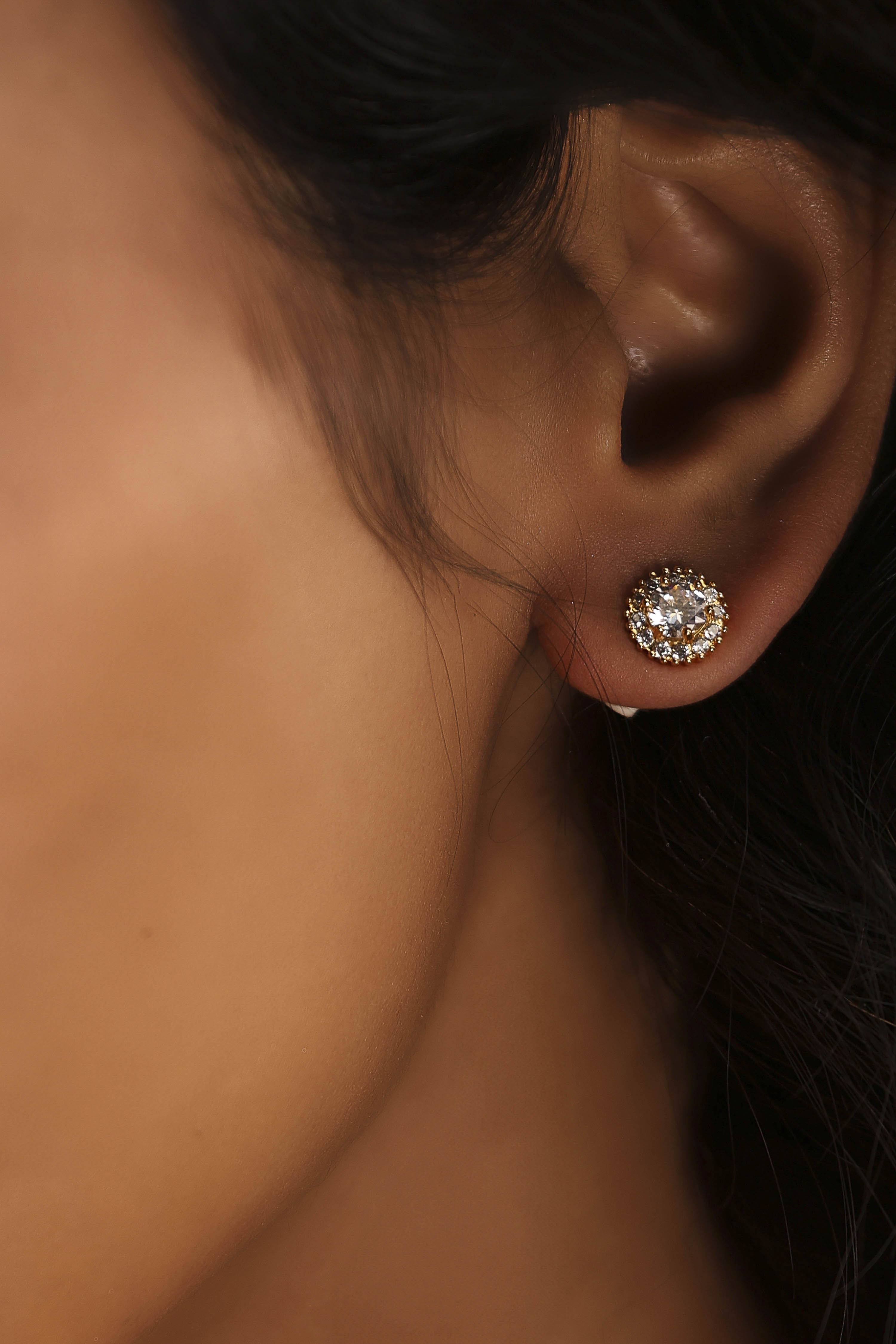 White Stone Earrings image number 1