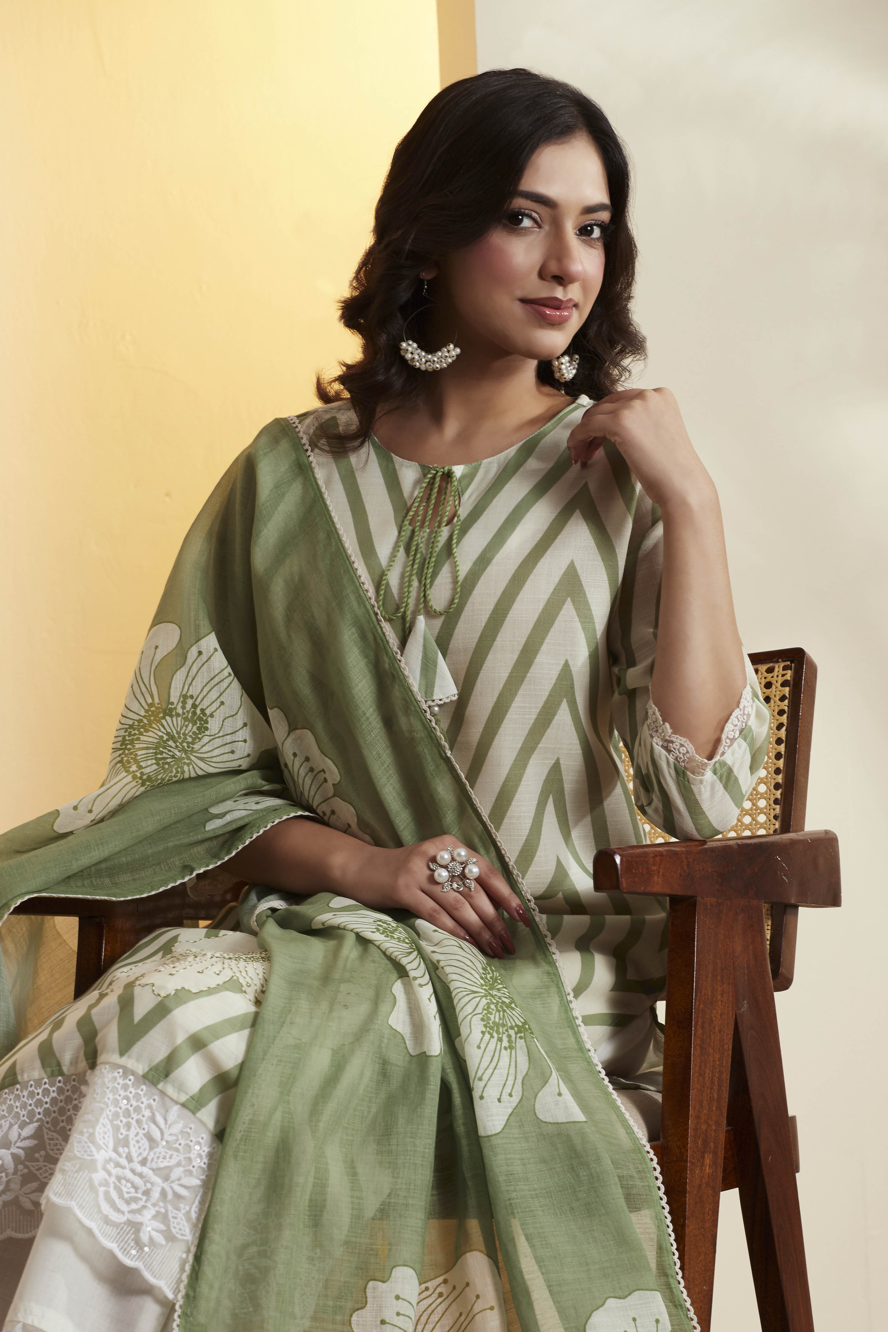 Sea Green Printed Poly Linen Floral Kurta Set image number 1