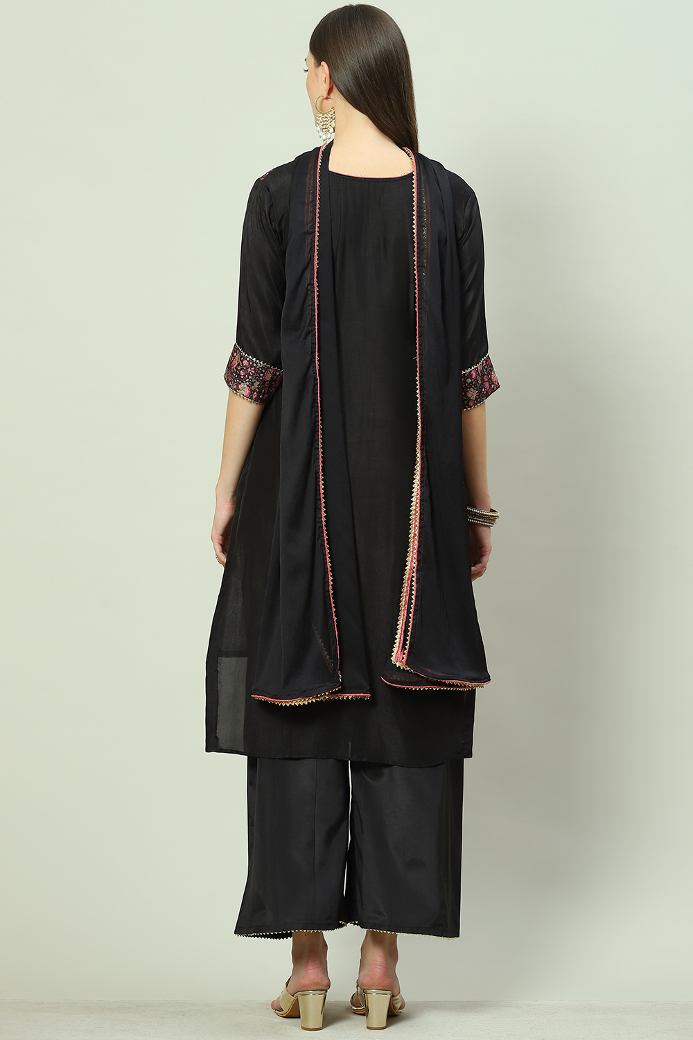 Black Crepe Unstitched Suit Set image number 4