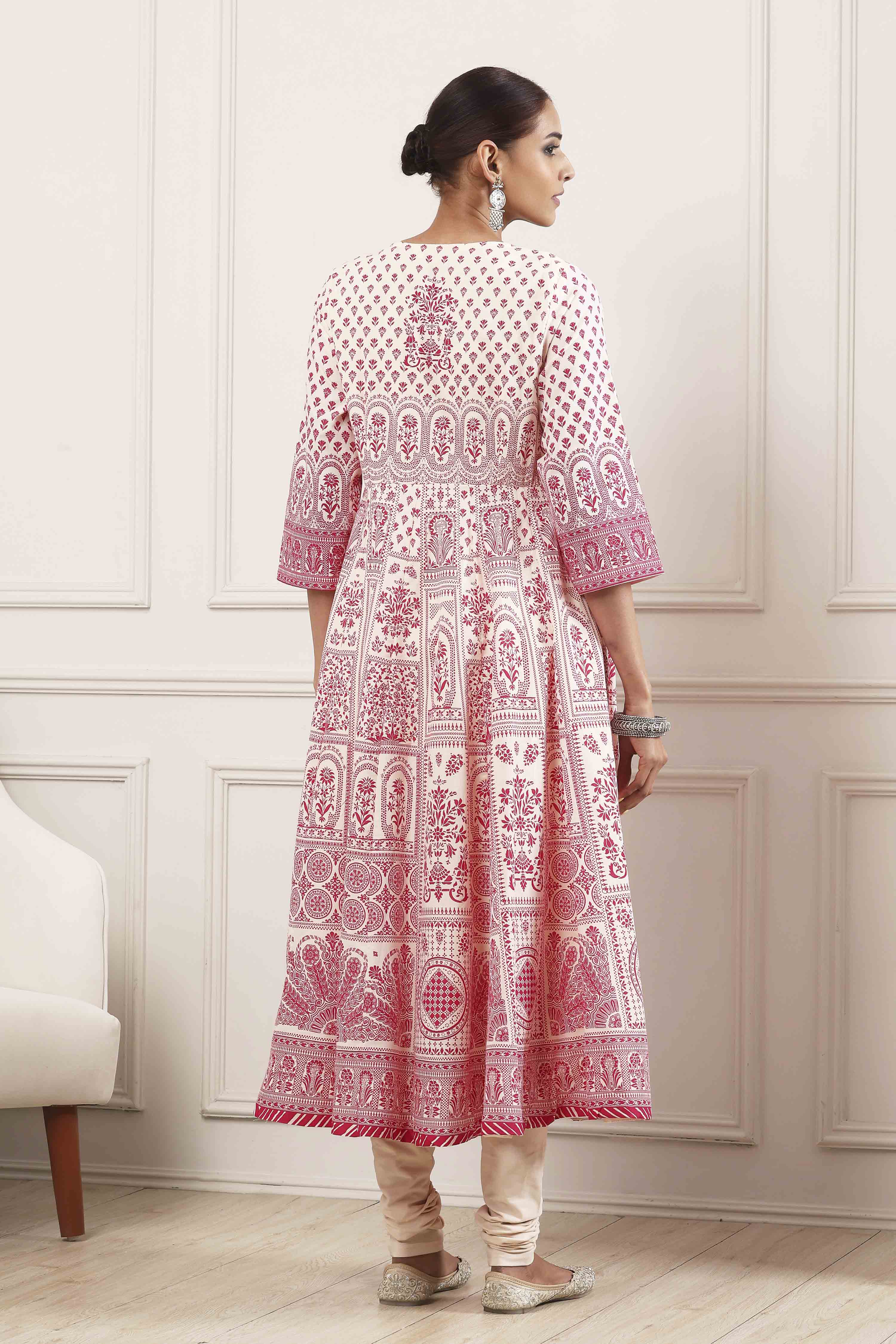 Pink Cotton Kalidar Suit Set image number 4