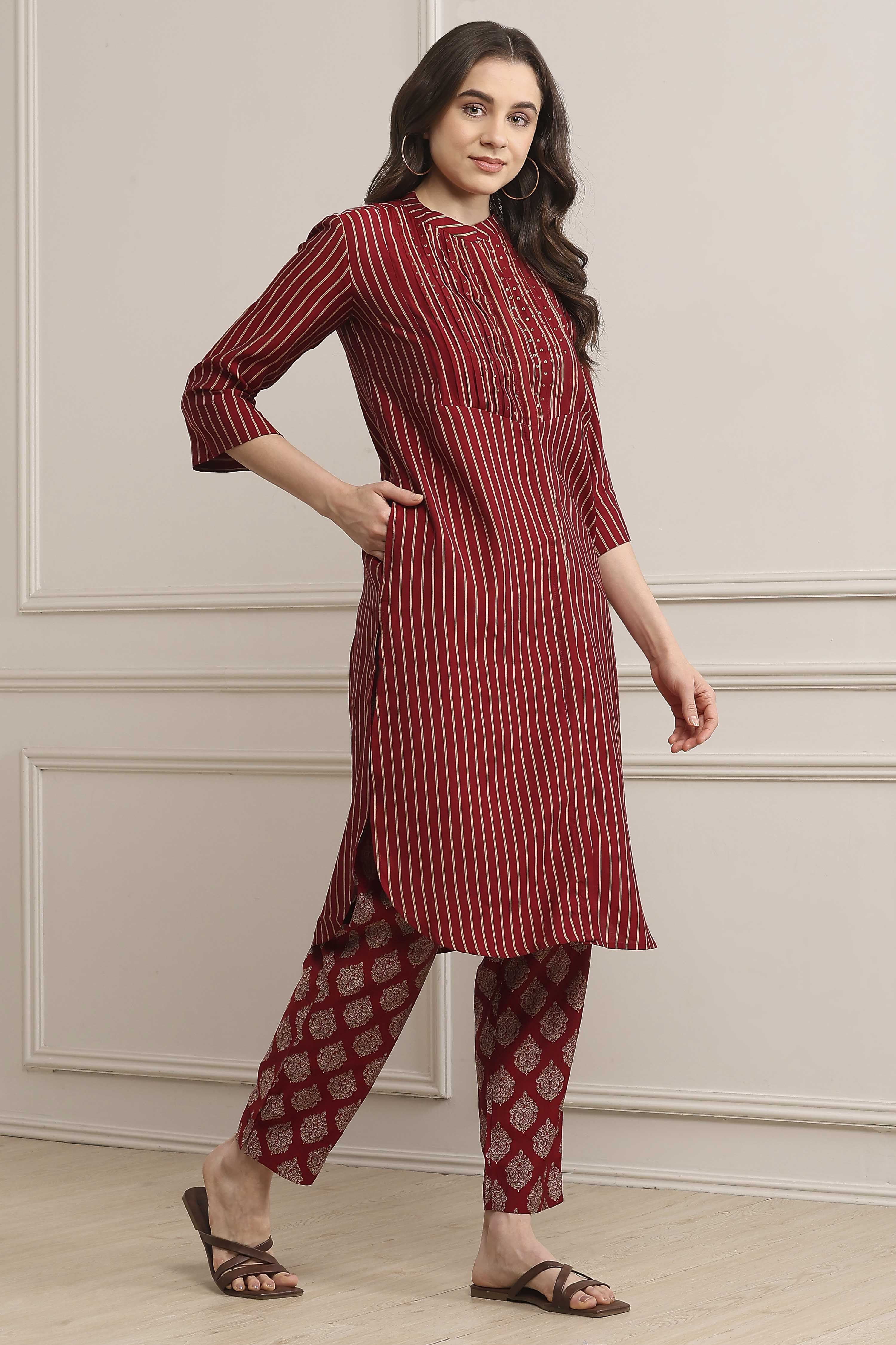 Red Poly Viscose Printed Kurta Set image number 5