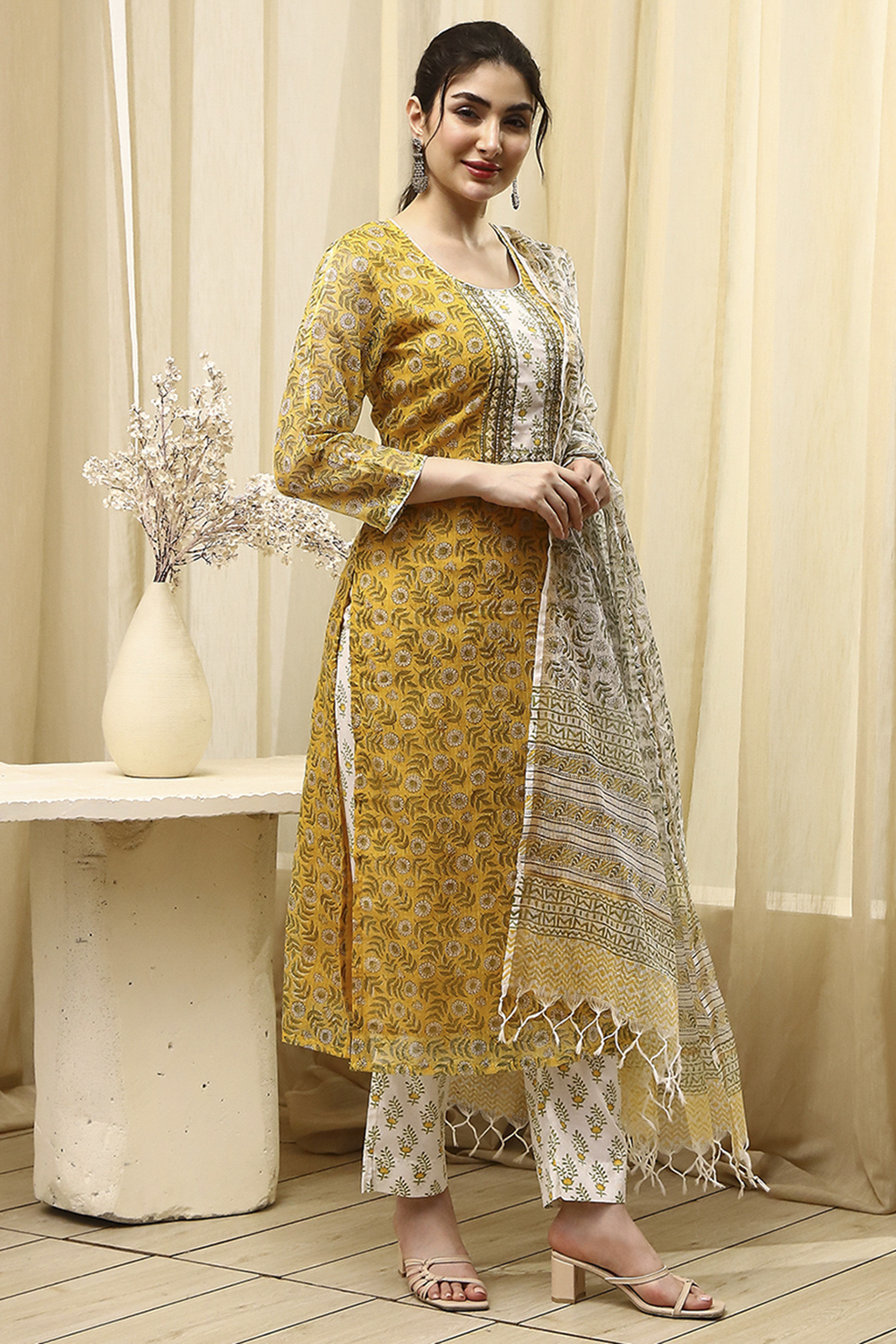 Coral Cotton Hand Block Print Unstitched Suit Set image number 6