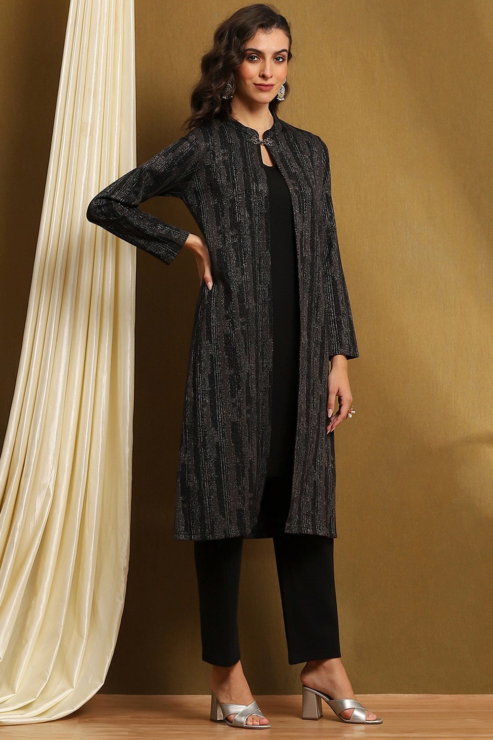 Black Polyester Straight Kurta Pants Set image number 5