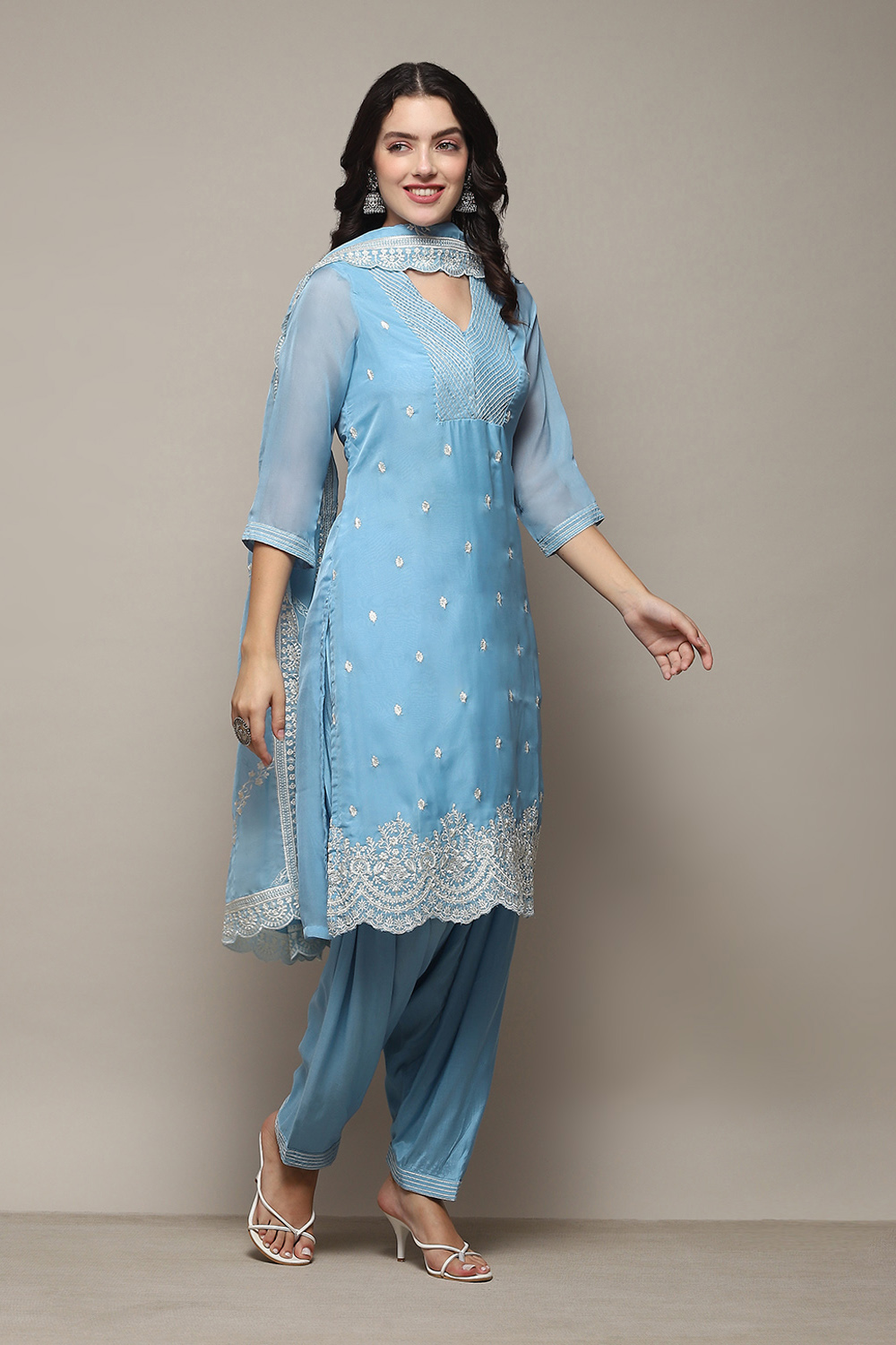 Light Pink Polyester Straight Embroidered Kurta Salwar Suit Set image number 6