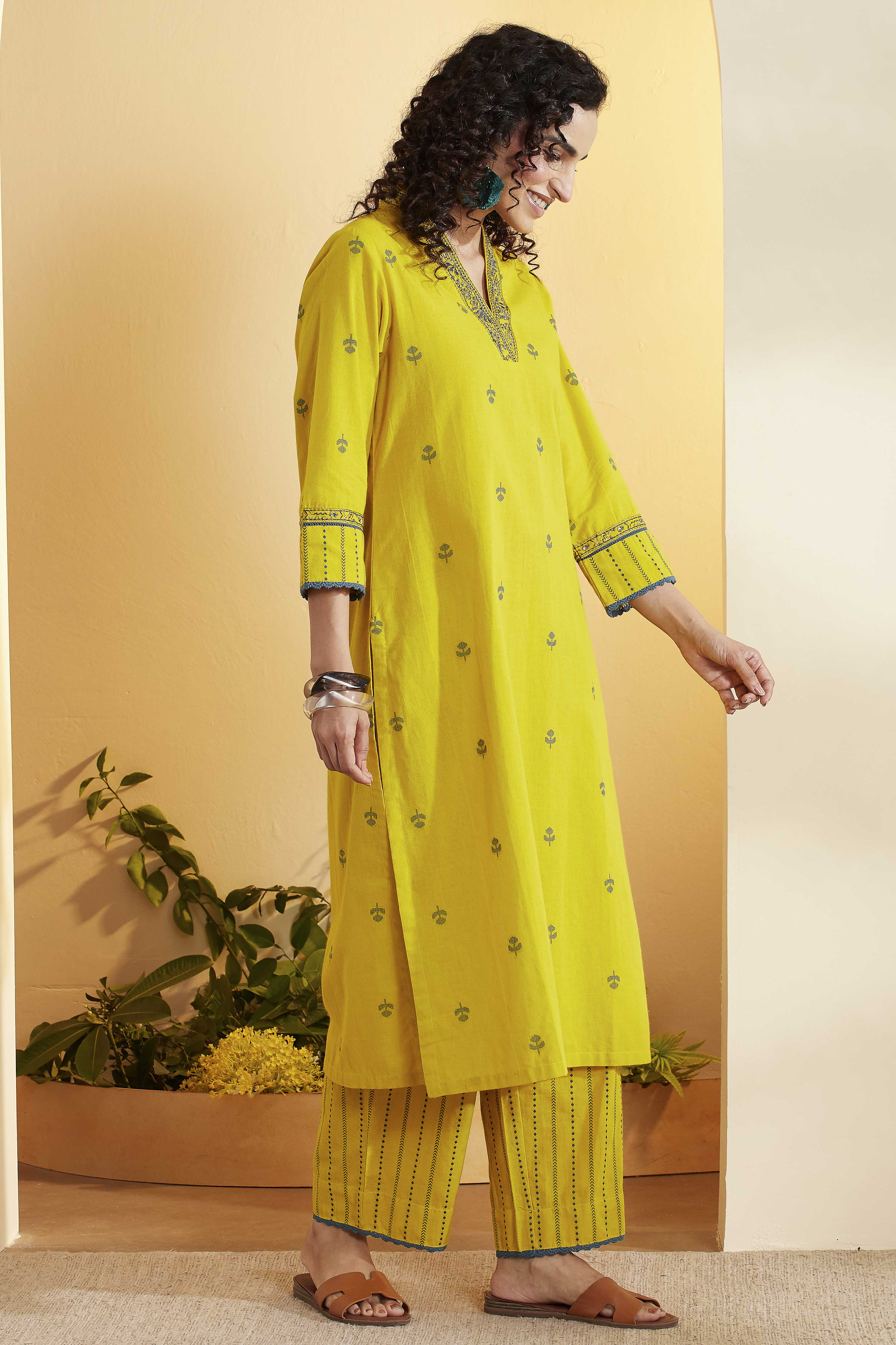 Lime Yellow Cotton Yarndyed Straight Kurta Set image number 4