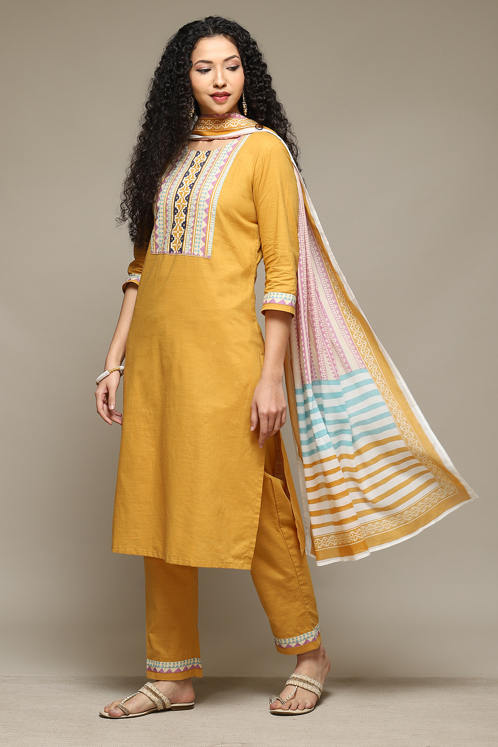 Black Cotton Straight Kurta Pant Suit Set image number 5