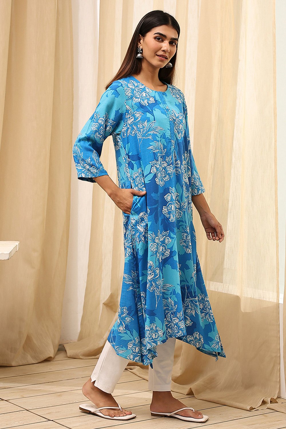Blue Rayon Viscose  Kurta image number 3