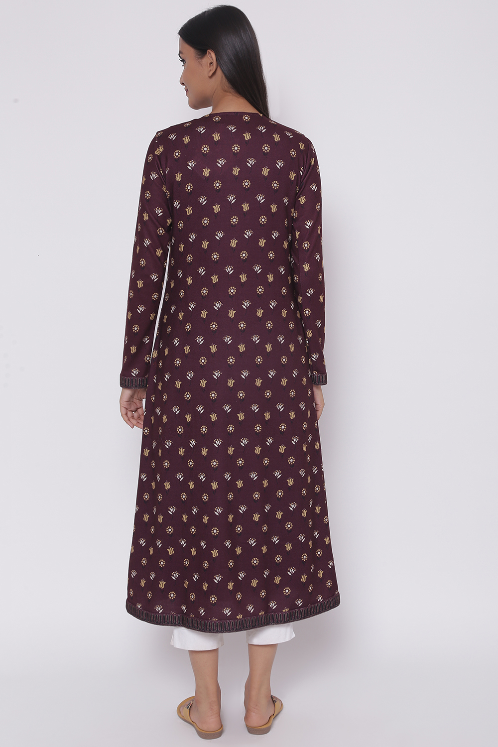 Olive Green Winter Yarndyed Kurta image number 4