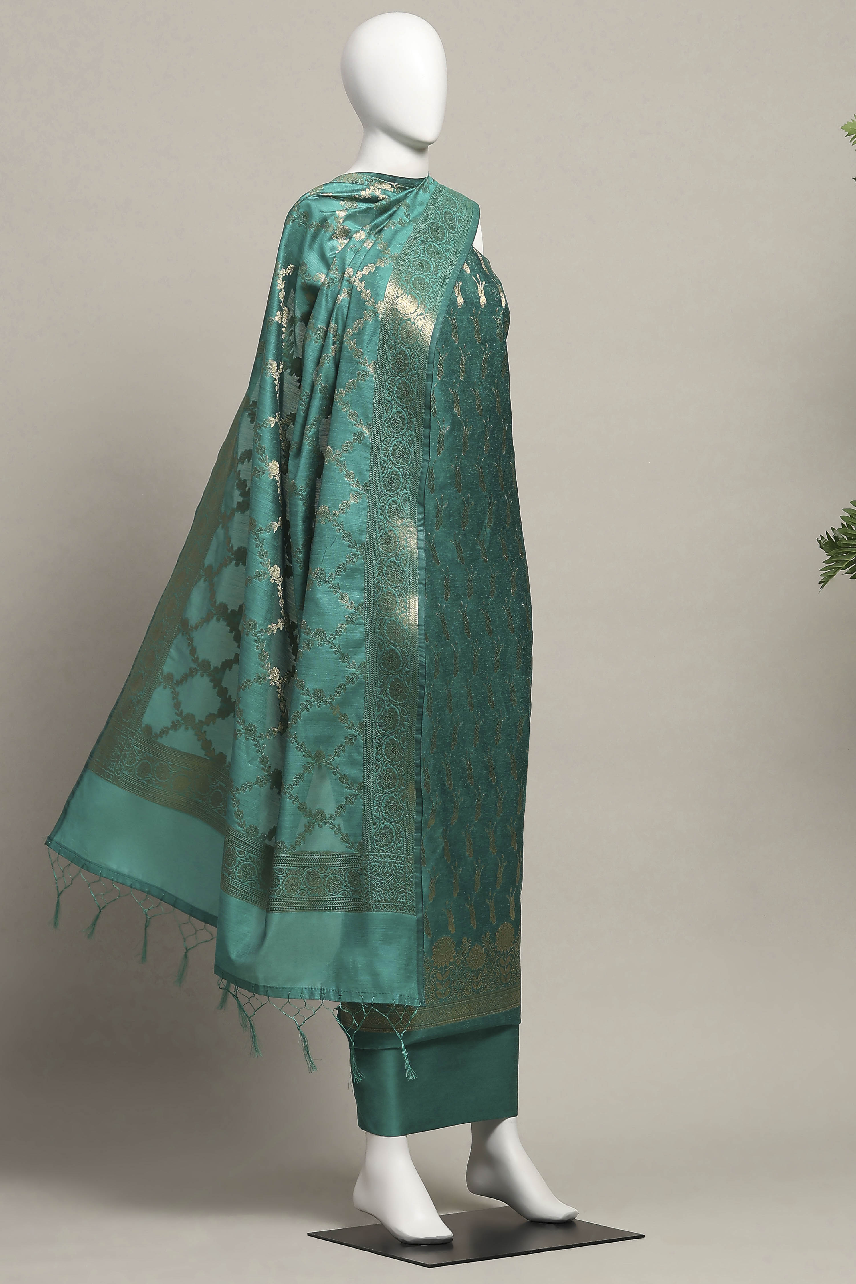Turquoise Cotton Printed Embroidered Unstitched Suit Set image number 4