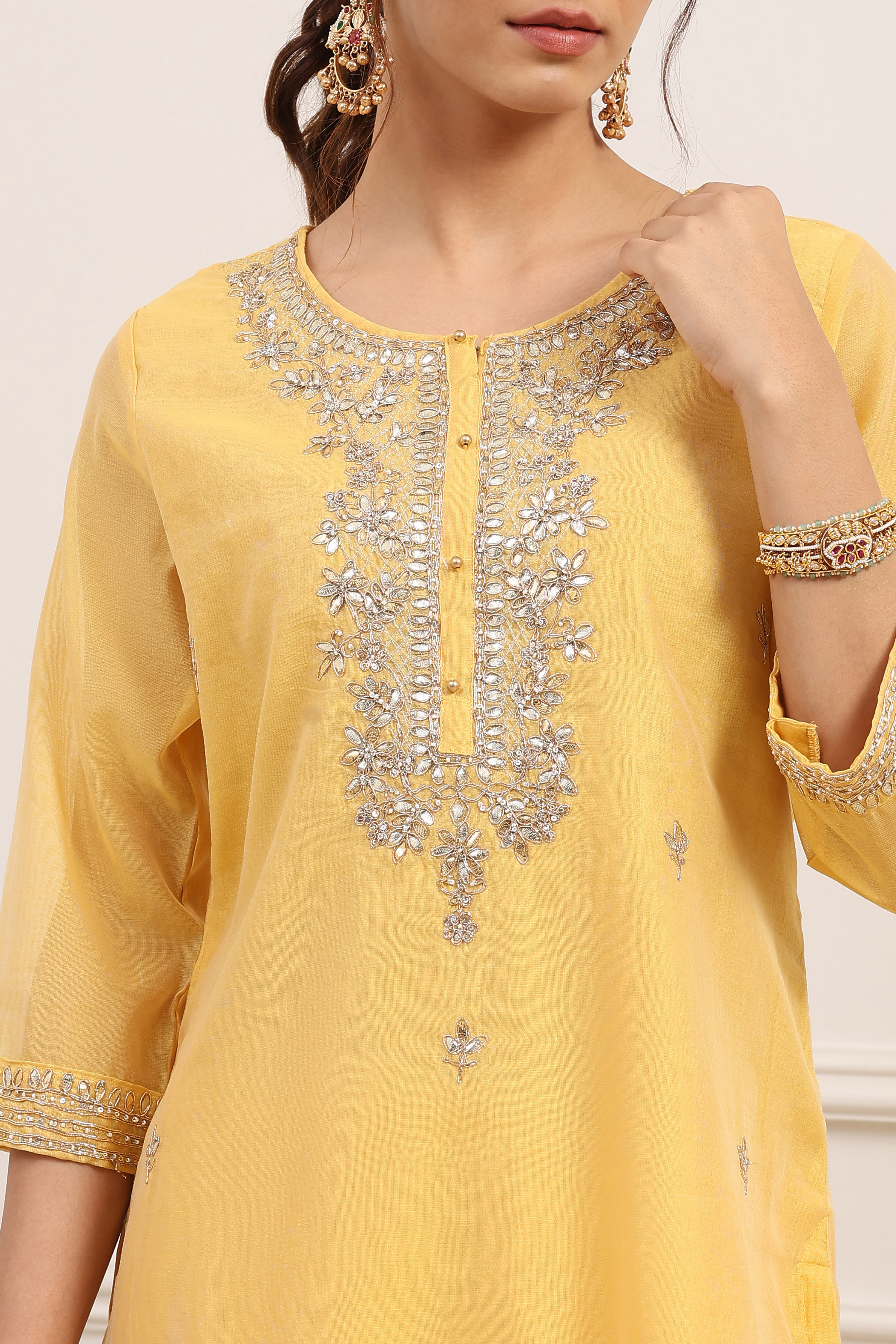 Green Poly Chanderi Sequin Embroidered Straight Suit Set image number 1