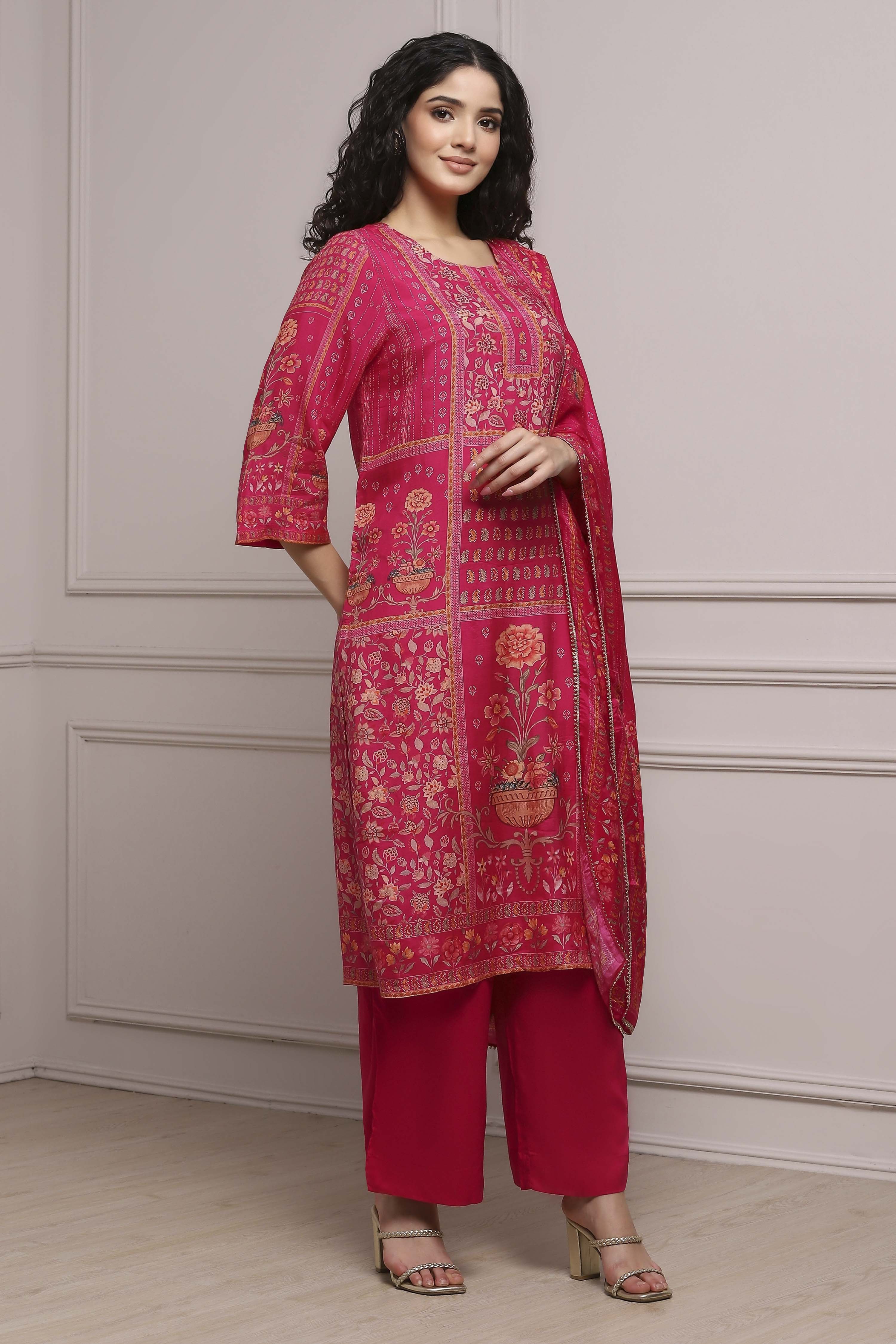 Pink Viscose Rayon Straight Printed Suit Set image number 5