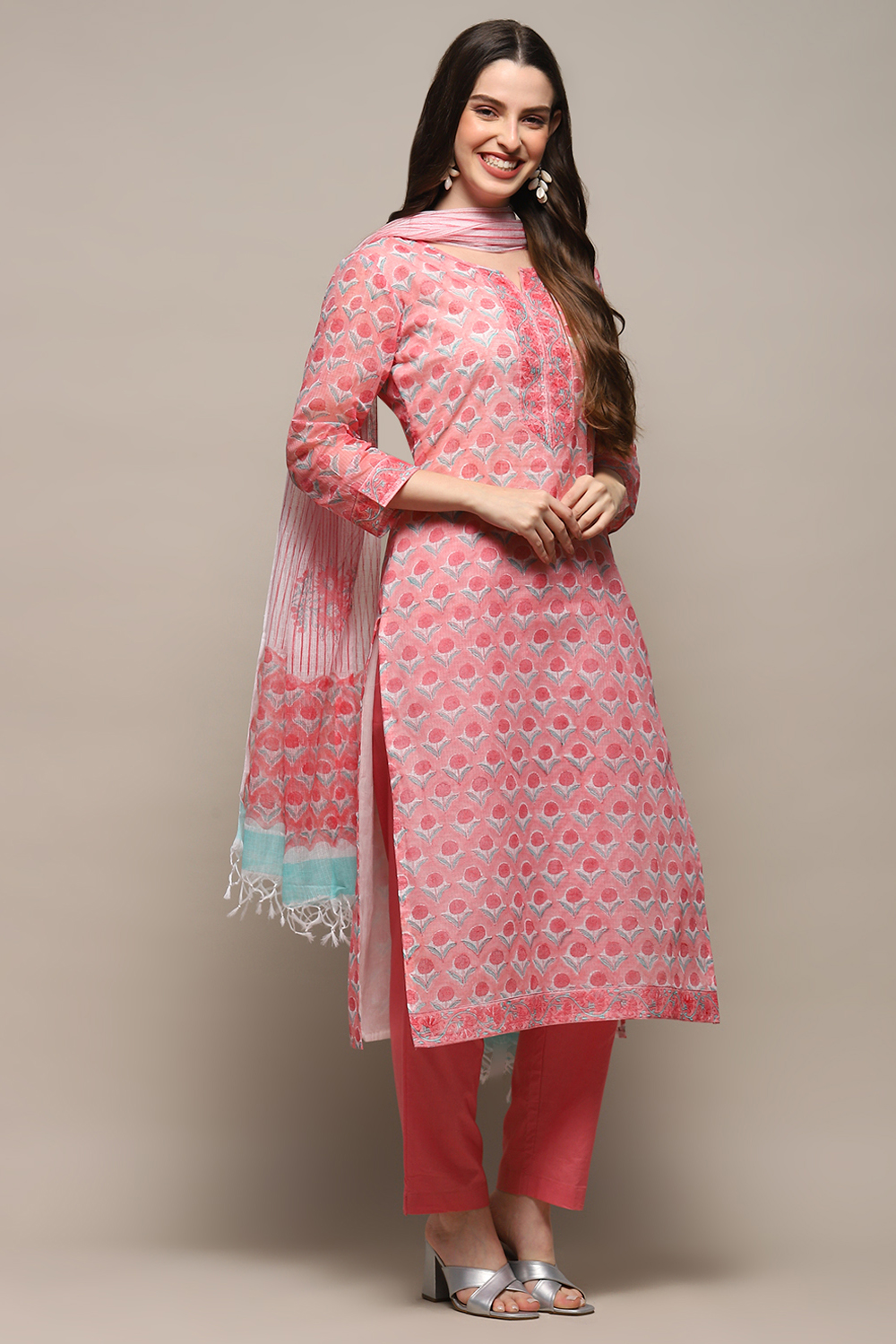 Blue Green Cotton Blend Unstitched Suit set image number 7