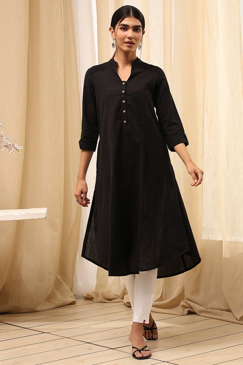 Burgundy Cotton Blend Solid Straight Kurta image number 5