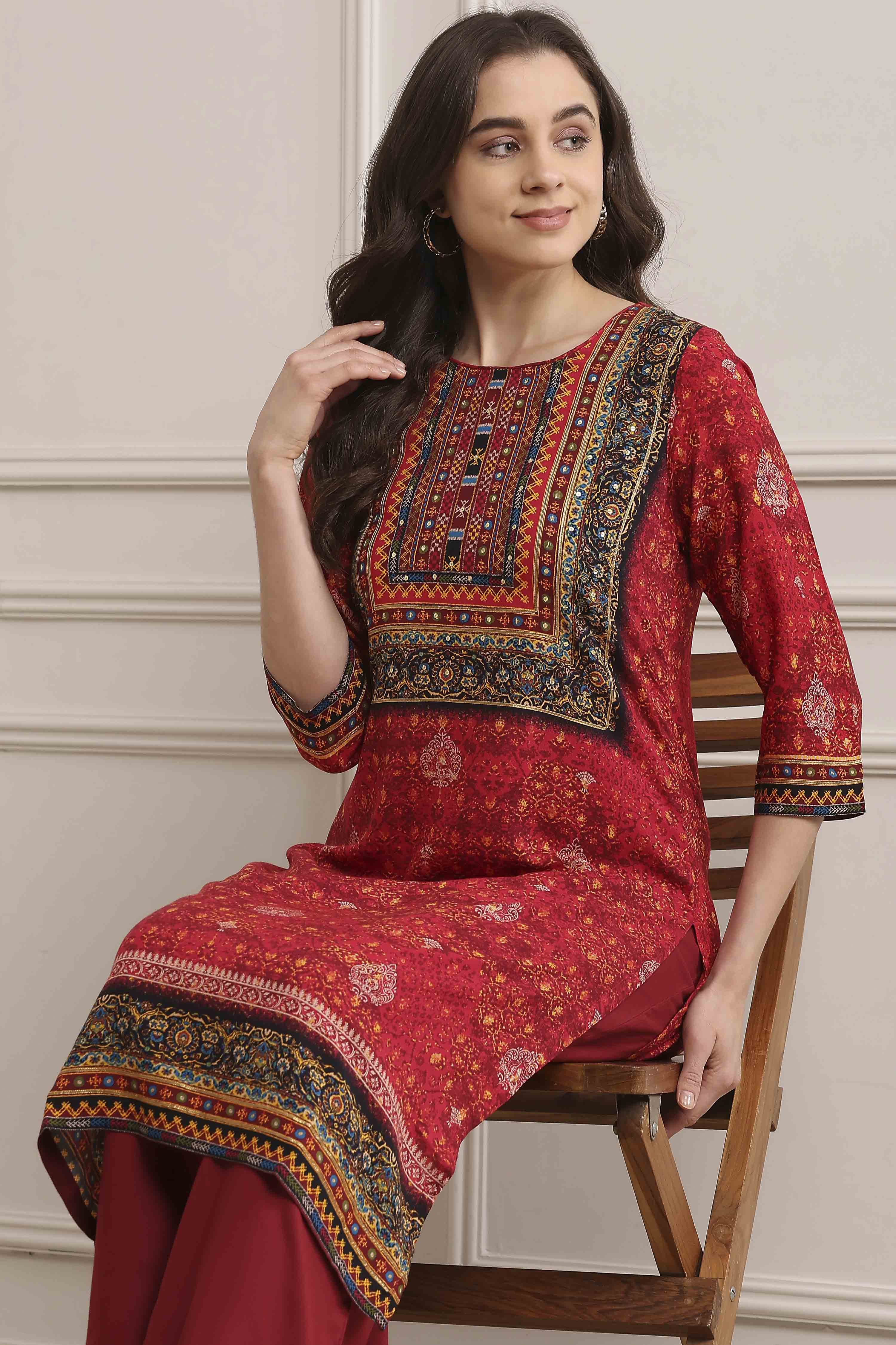 Red LIVA Straight Printed Kurta image number 0