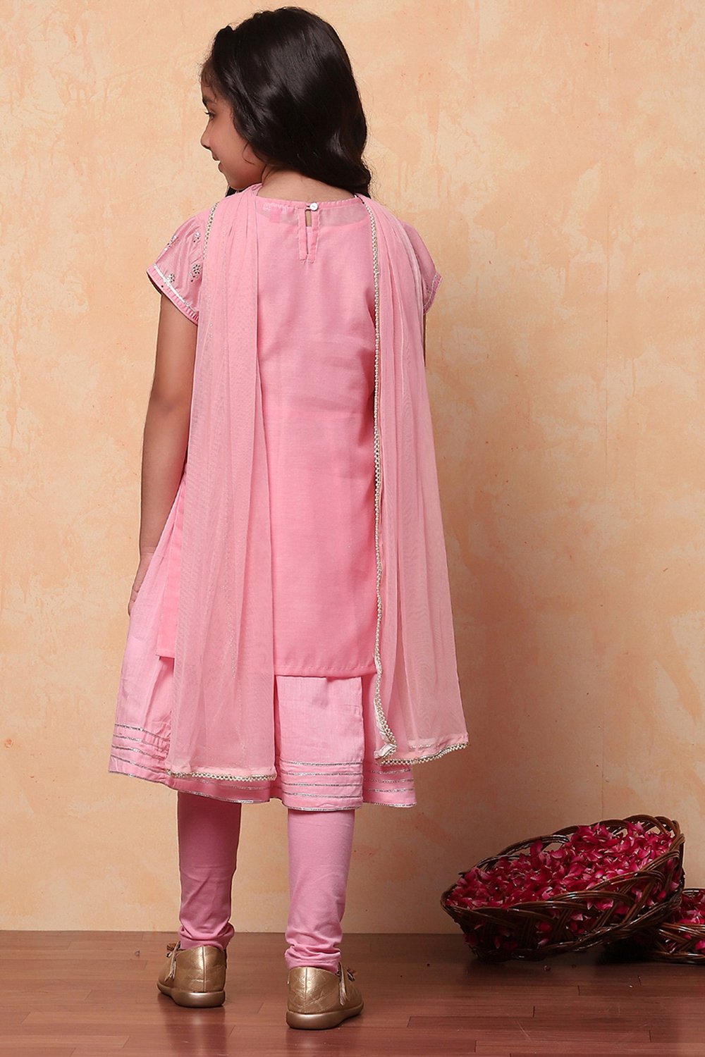 Pink Poly Chanderi Metallic Pattern Layered A-Line Suit Set image number 4