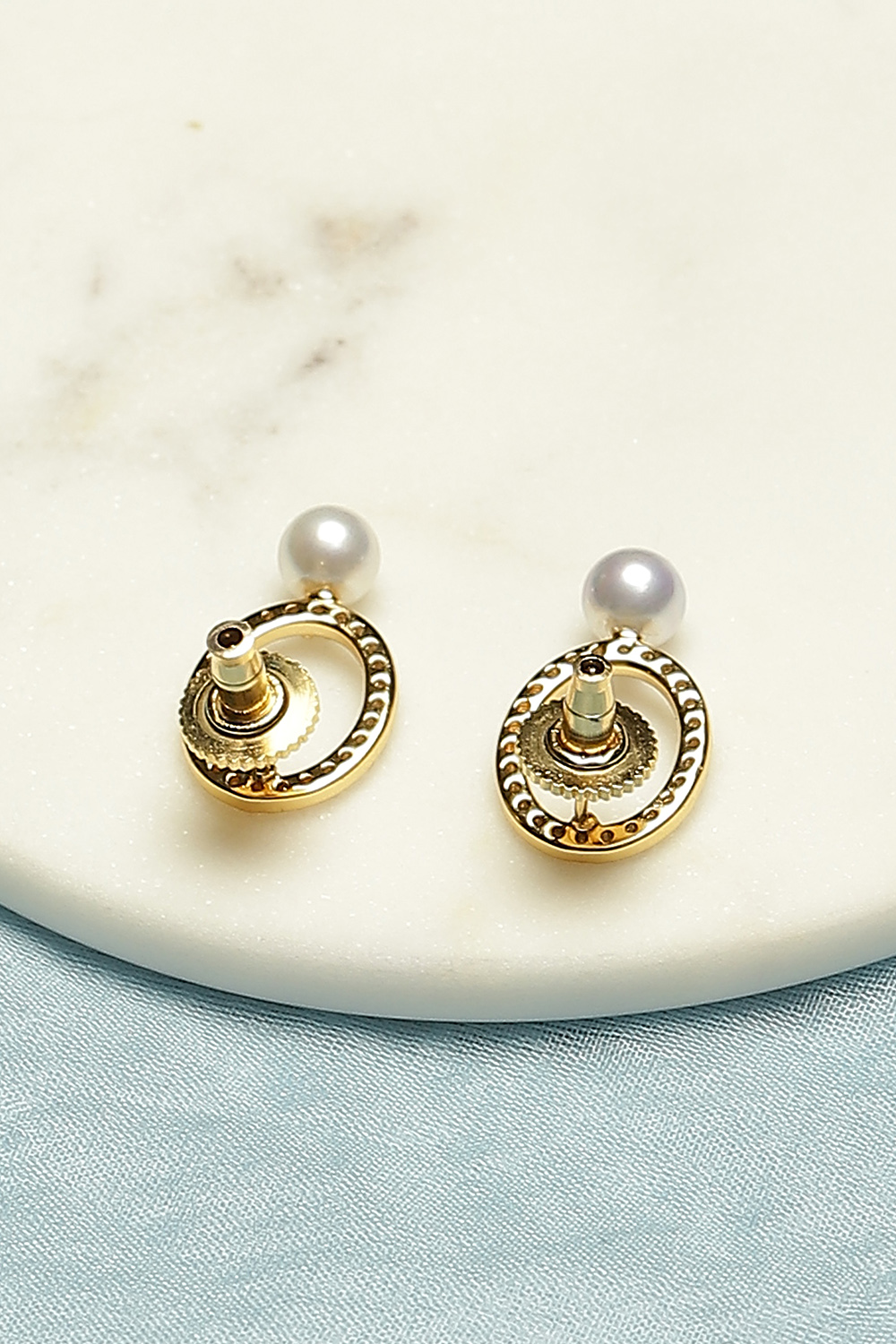 Golden Earrings image number 2