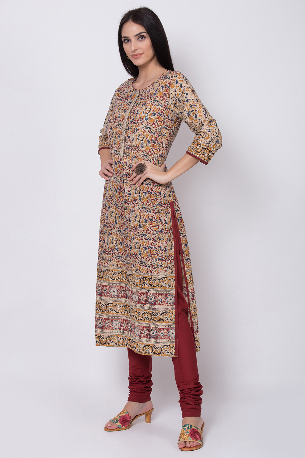 Red Cotton Straight Kurta Churidar Suit Set image number 3