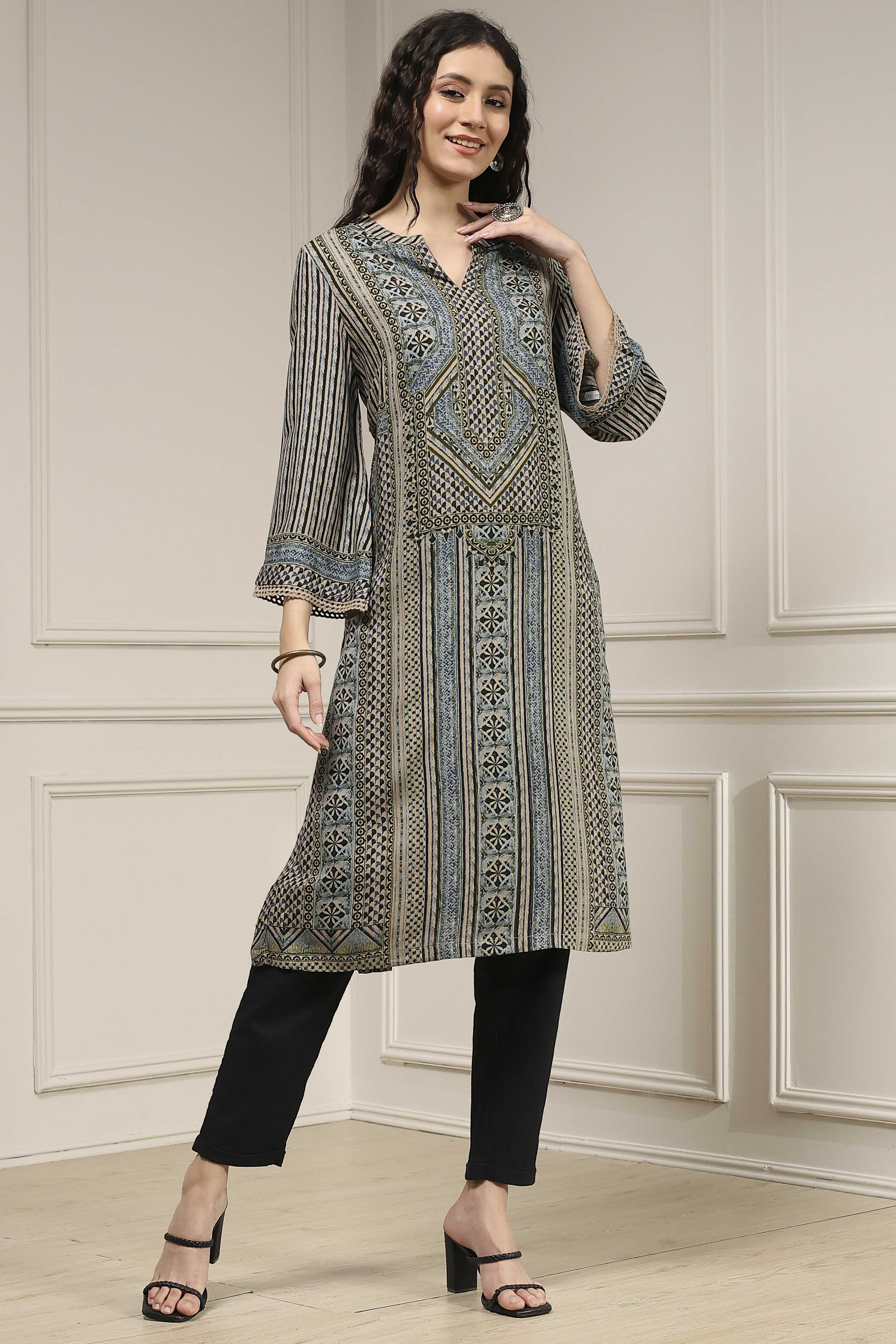Blue Printed Straight Kurta image number 4