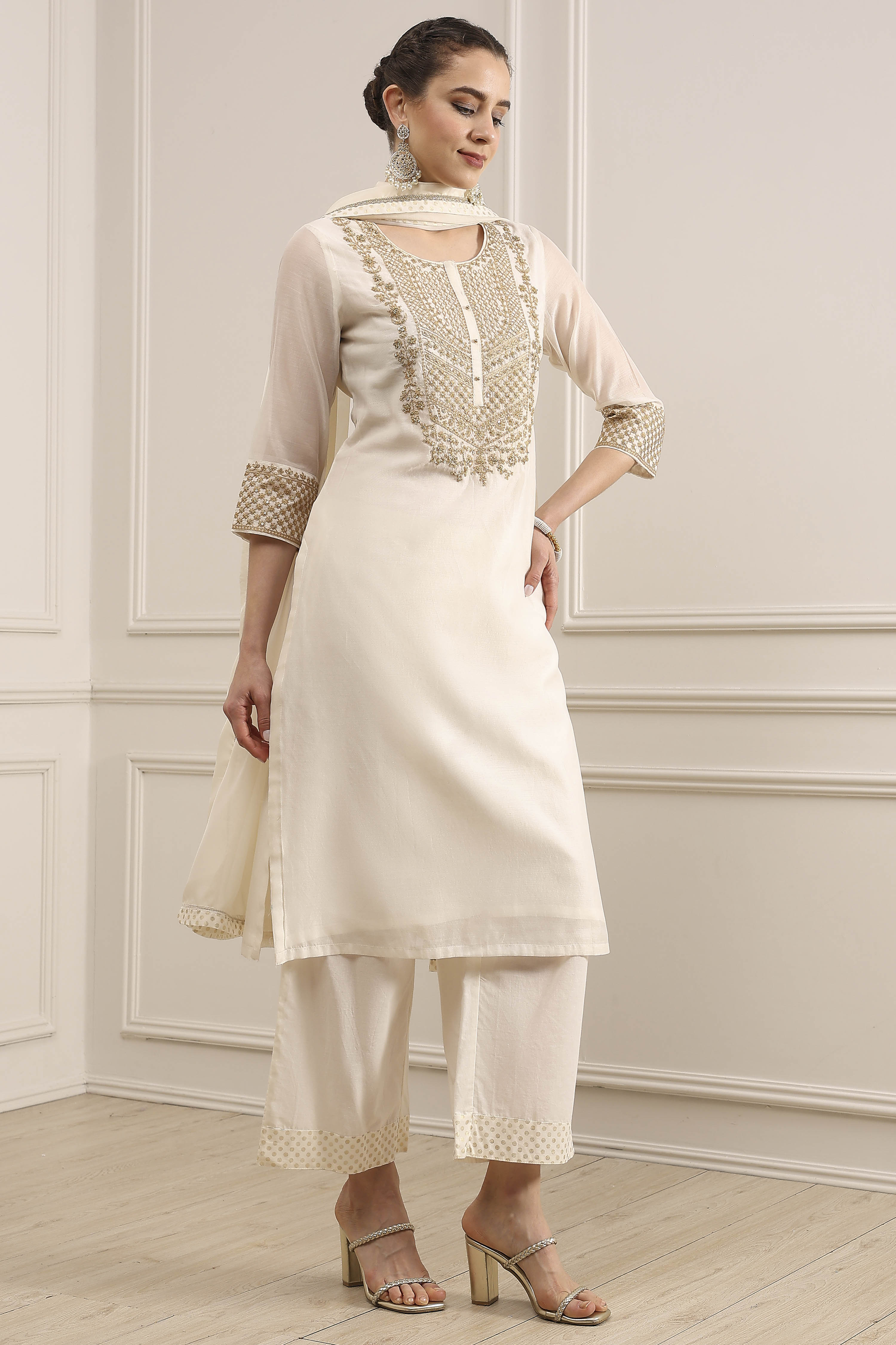 Off White Polyester Straight Dyed Suit Set image number 5