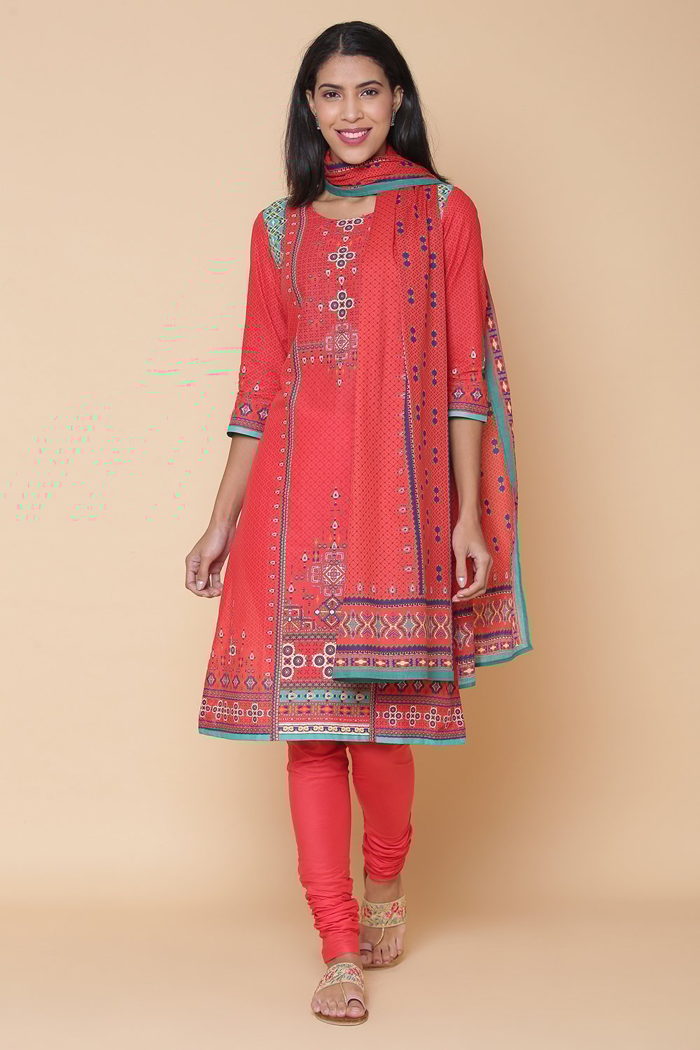 Red Cotton Straight Kurta Churidar Suit Set image number 5