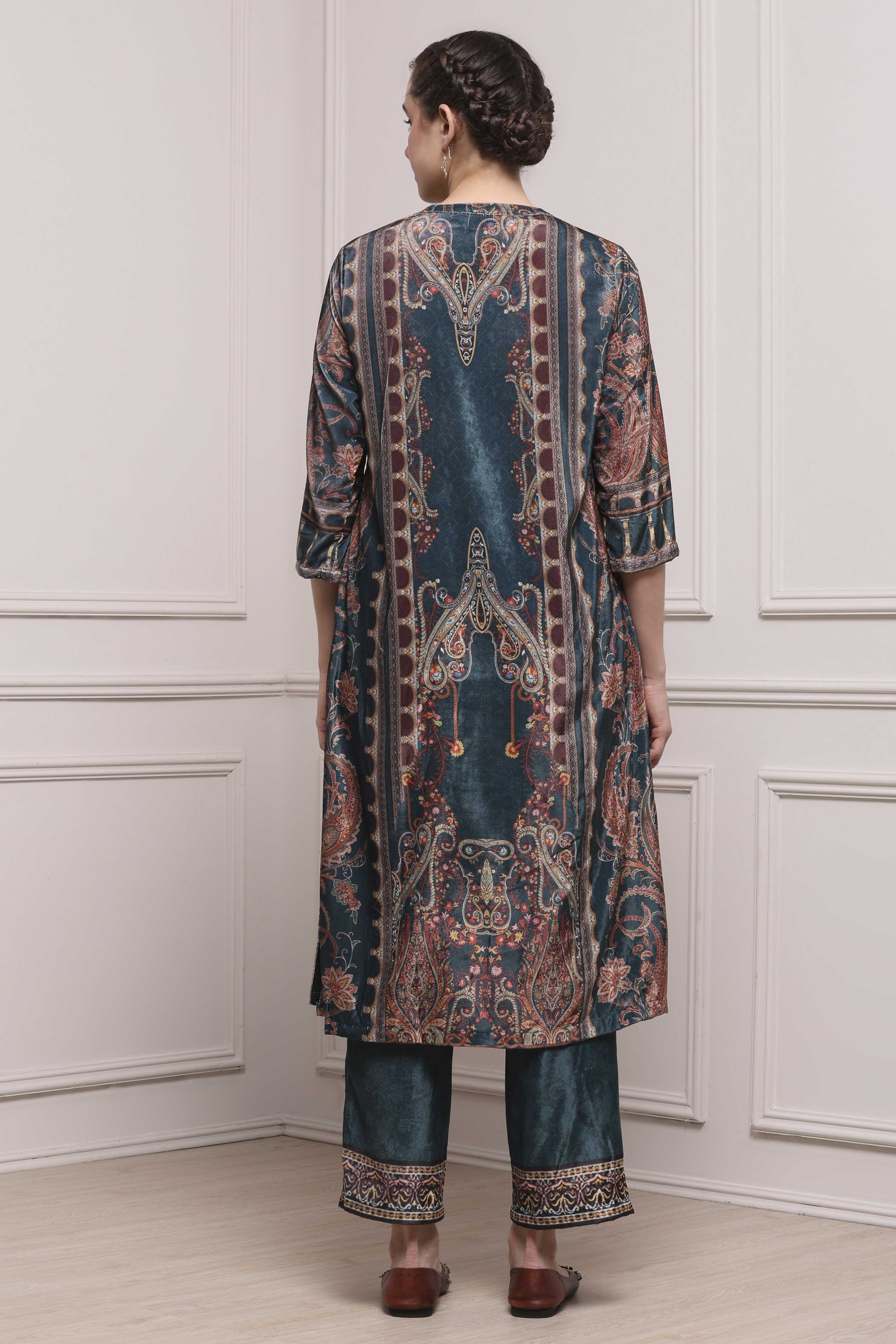 Botle Green Polyester Straight Printed Suit Set image number 4